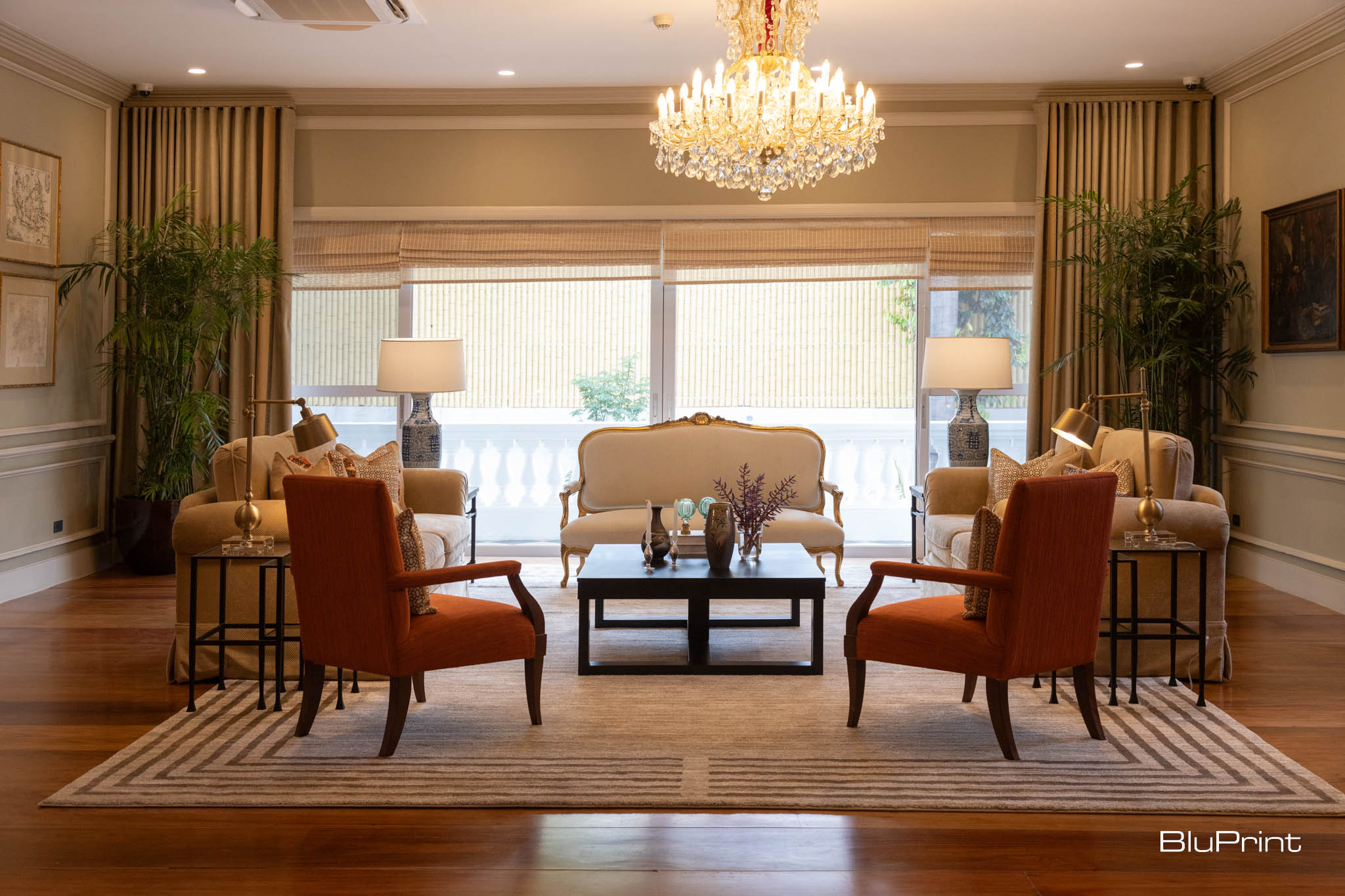 Light Academia: A Complete Guide to an Optimistic Scholarly Style.