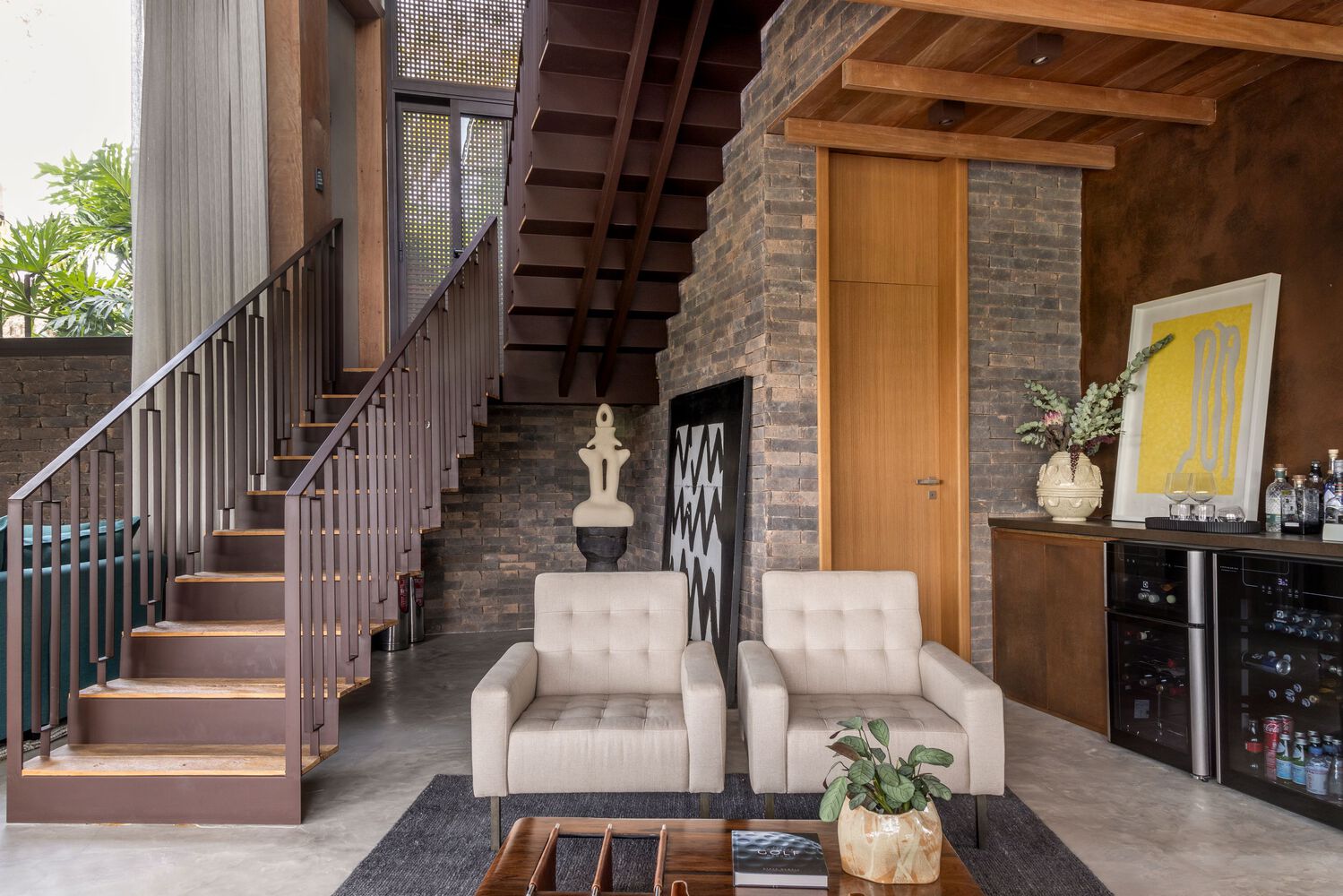 Staircase of Boomerang House. Photo by Evelyn Muller.