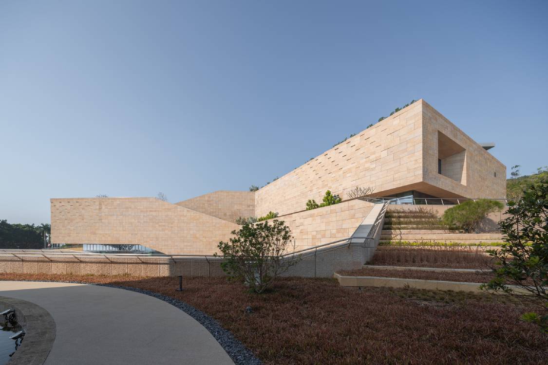 Museum exterior. Photos by Chao Zhang, Zhengyong Liu, Fu Li, and Ye Fan.