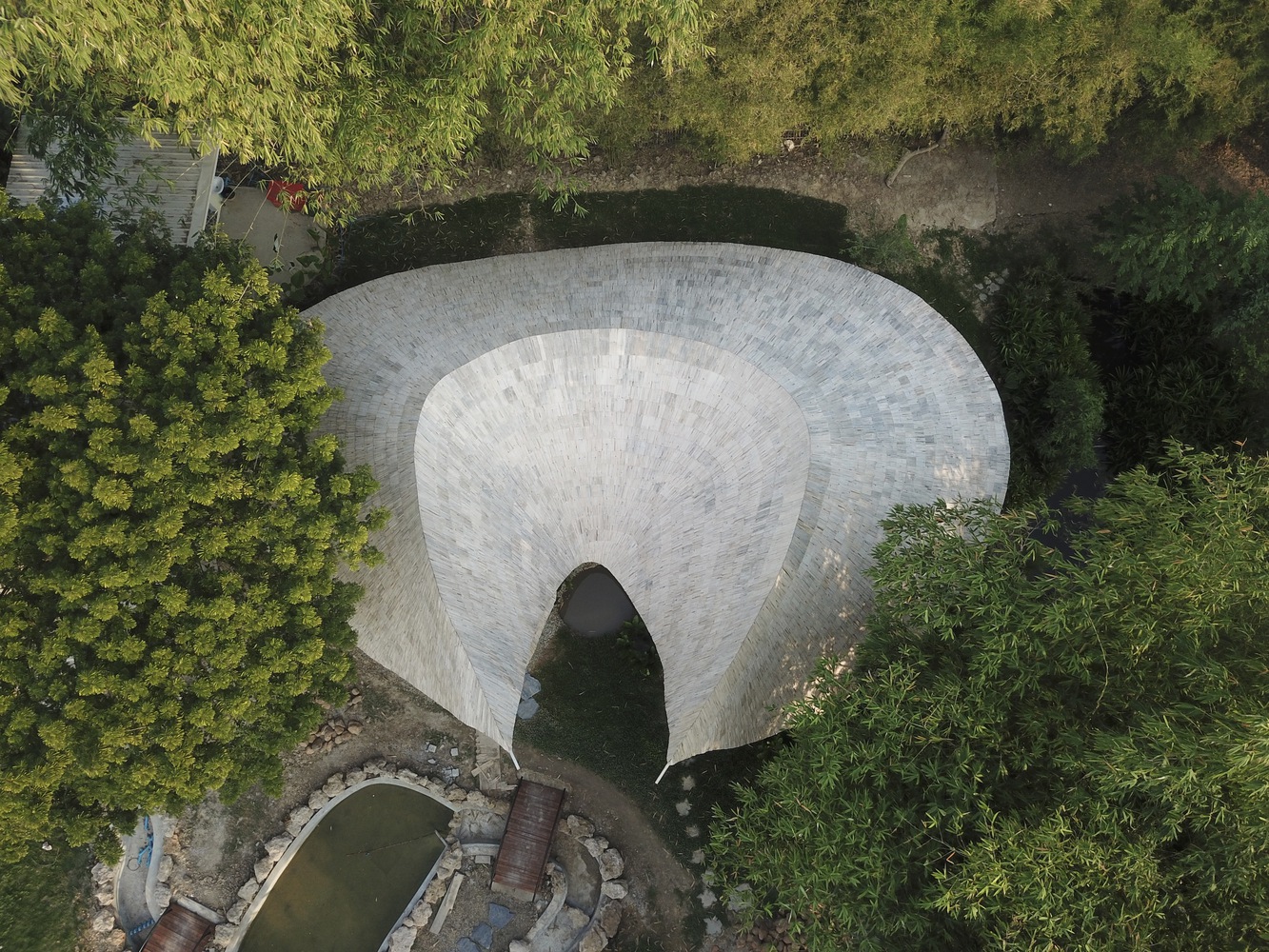 DCIM100MEDIADJI_0047.JPG - BluPrint Close-up of the roofs from above. Photo from Chiangmai Life Architects.