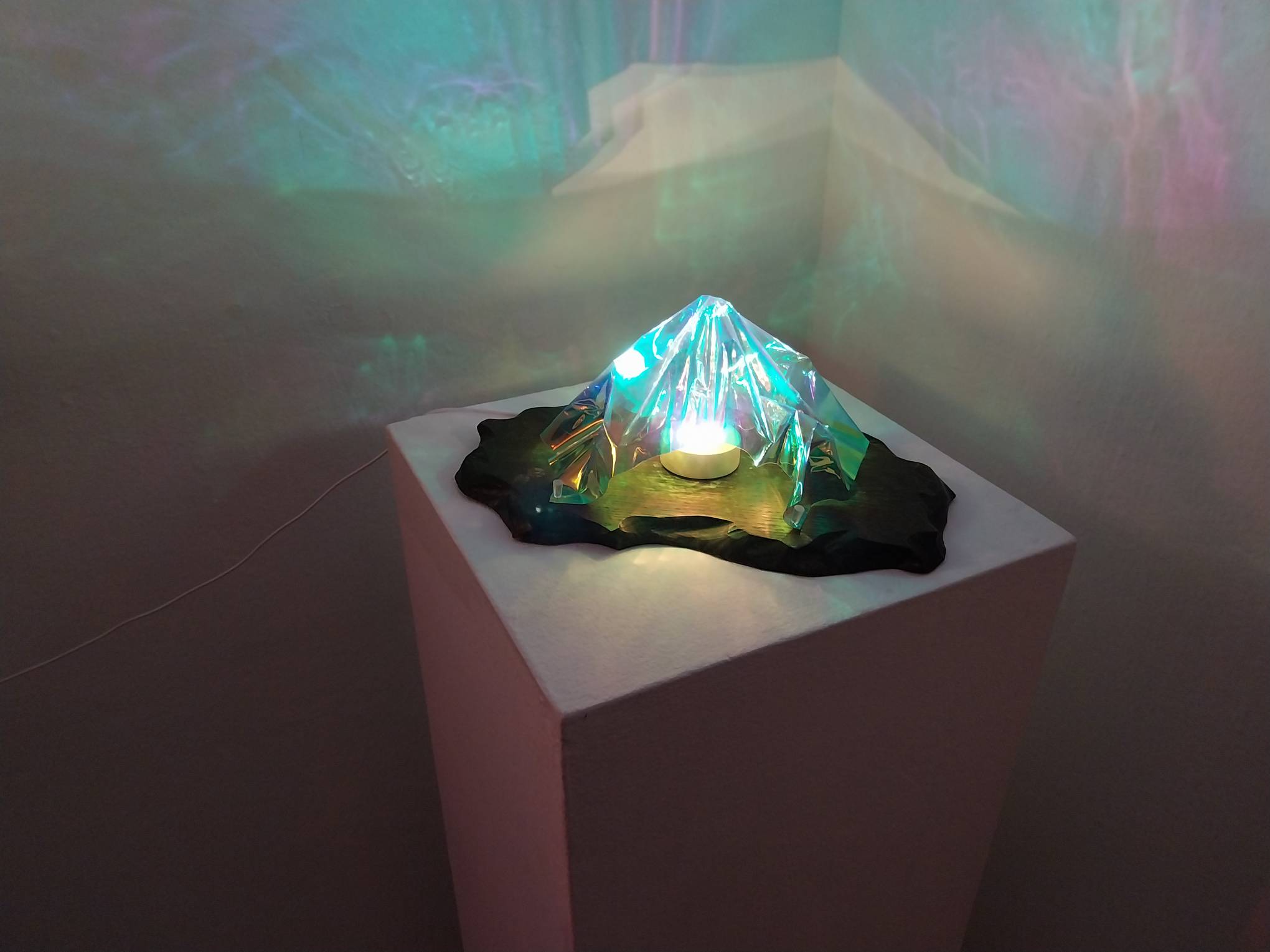 A light installation with a blue hue. Photo by Elle Yap.