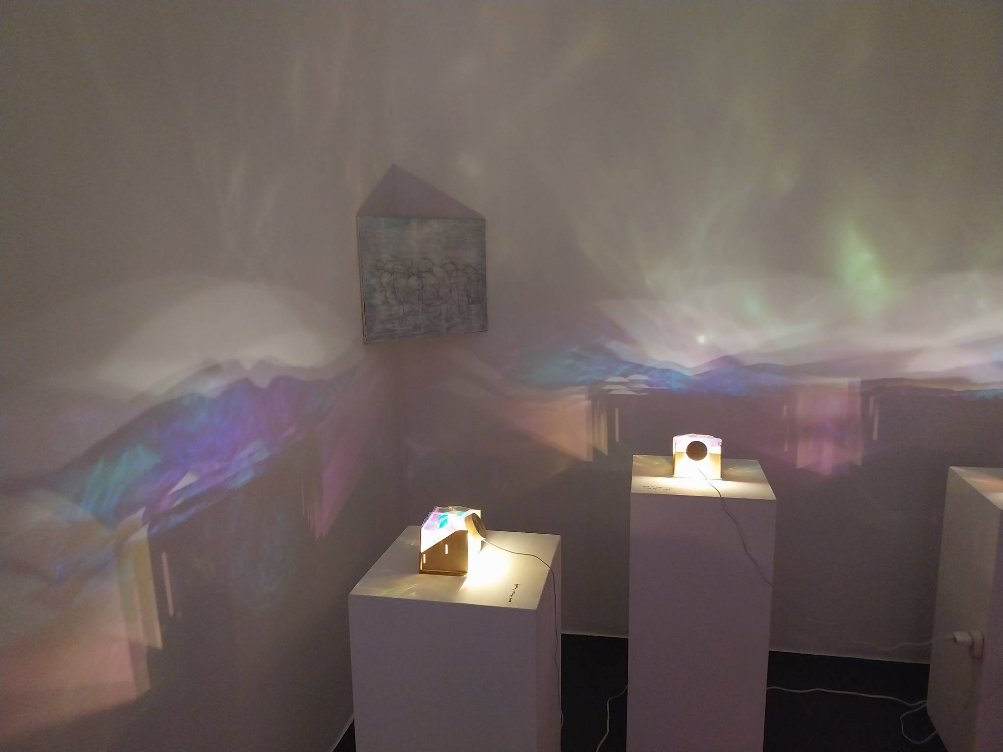 The light reflections combined with the artist's sketch in the middle. Photo by Elle Yap.