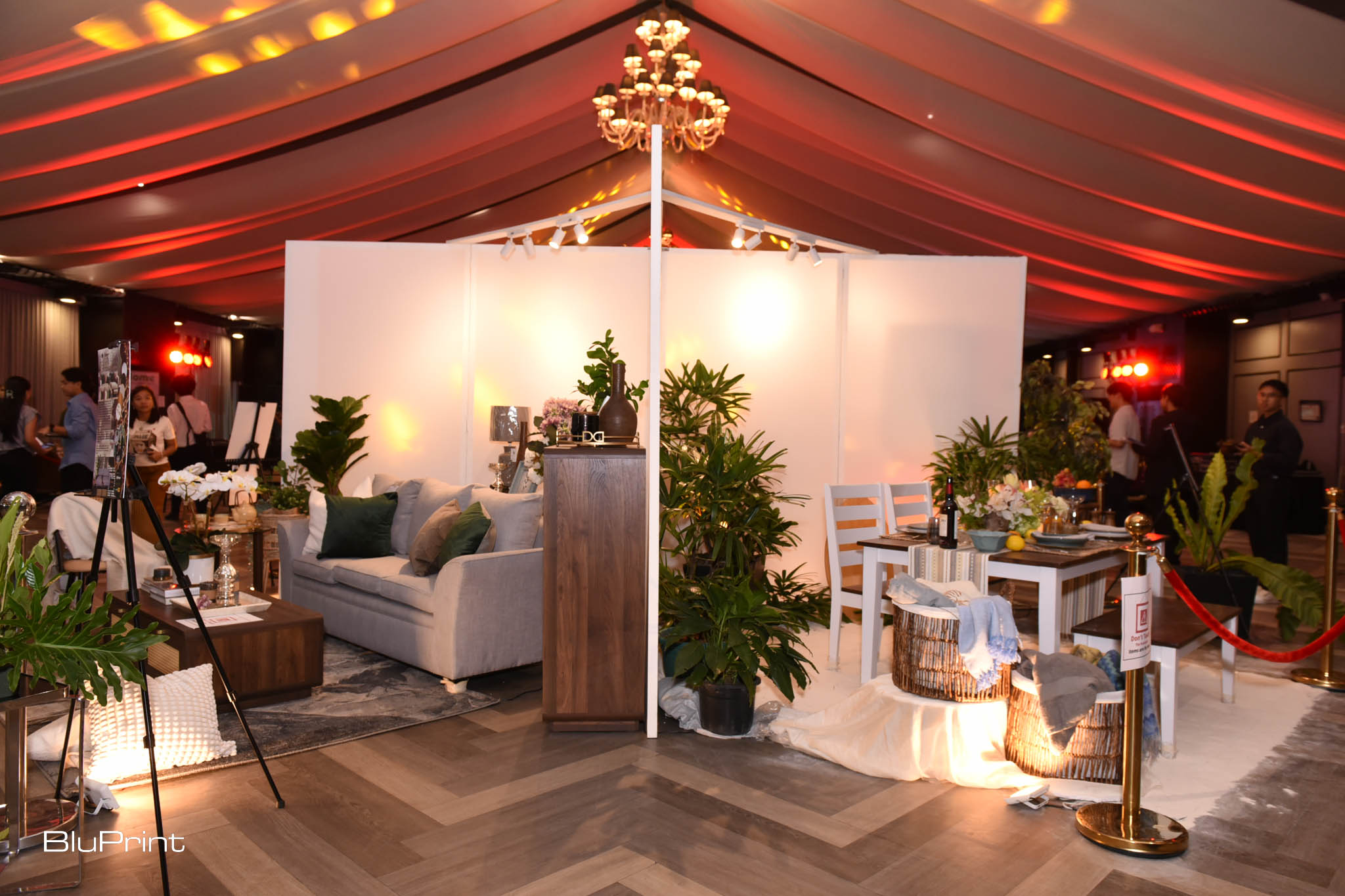 Tented Rooms: How to Design a Luxurious Whimsical Interior.