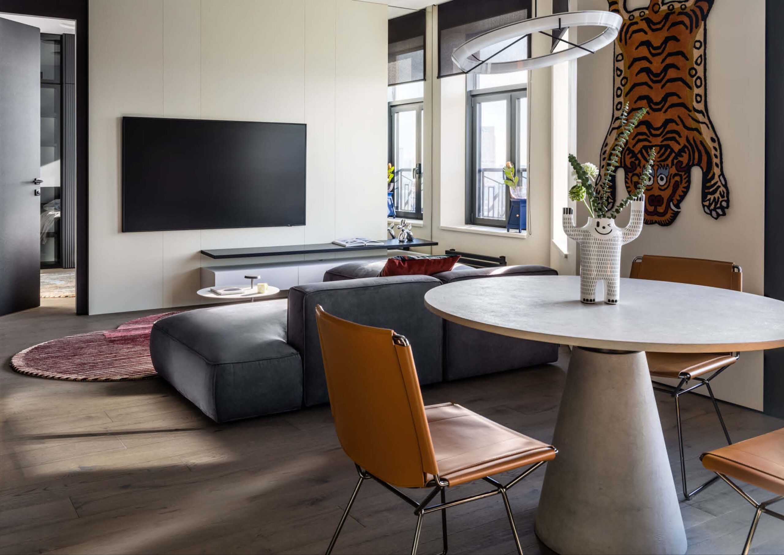 Midimalism: How to Balance Minimalism and Maximalism.