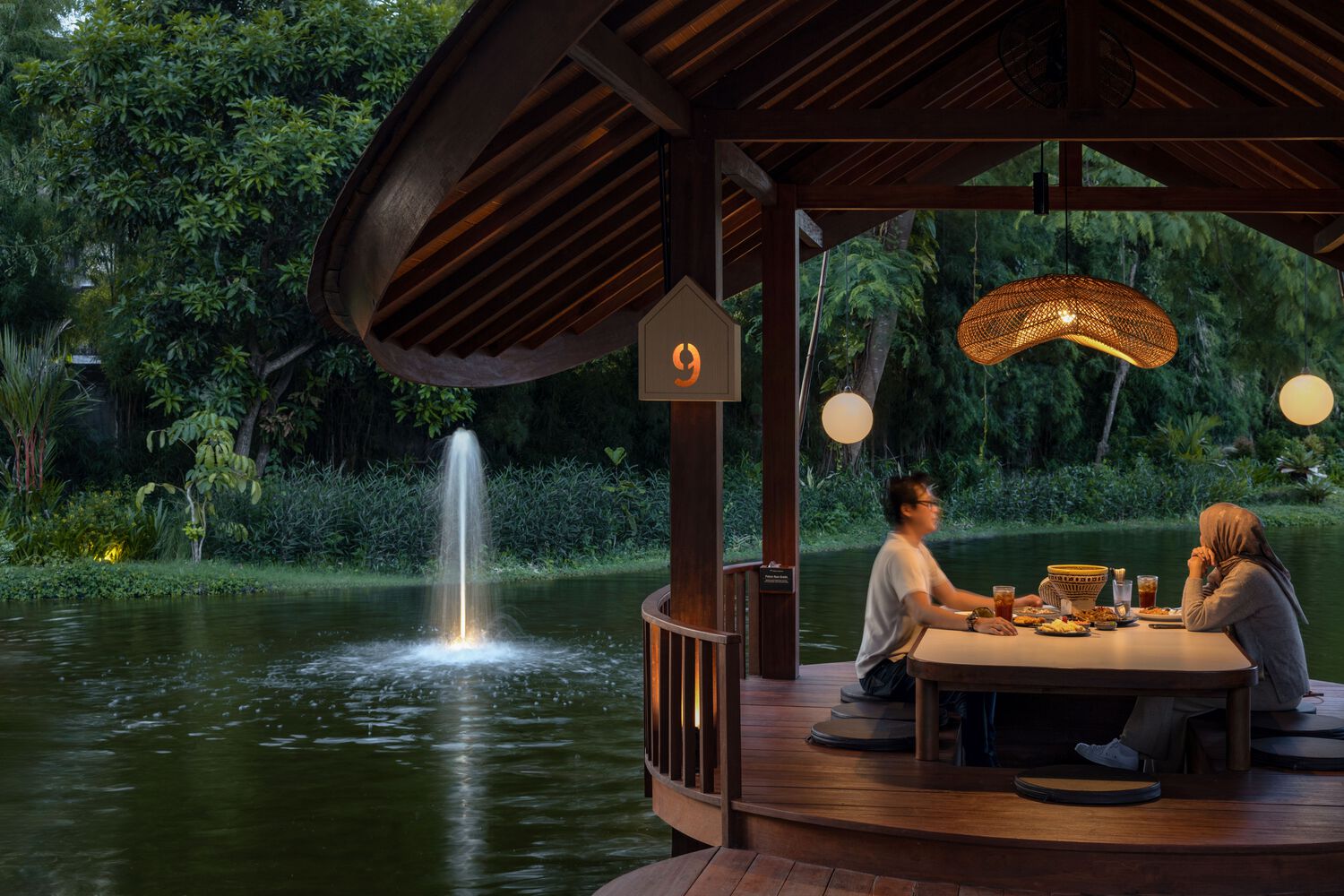 One of the private huts of the restaurant. Photo by Indra Wiras.