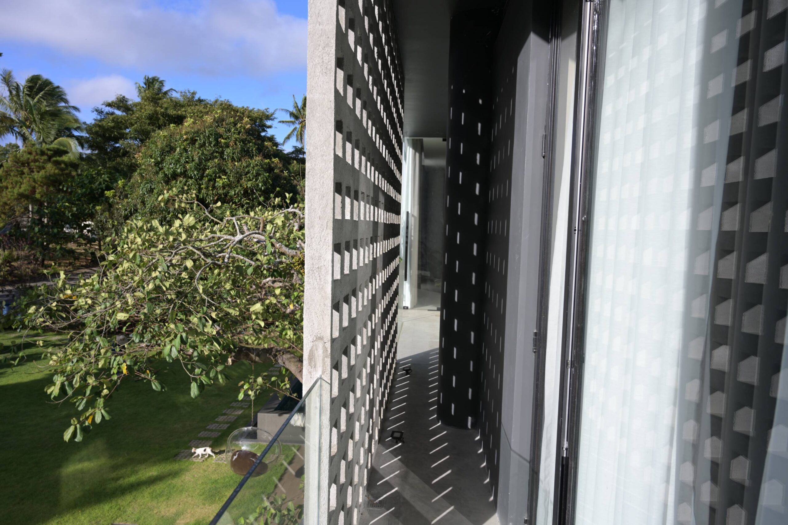 Breeze blocks in the roof. Courtesy of Joleena Gonzalez.