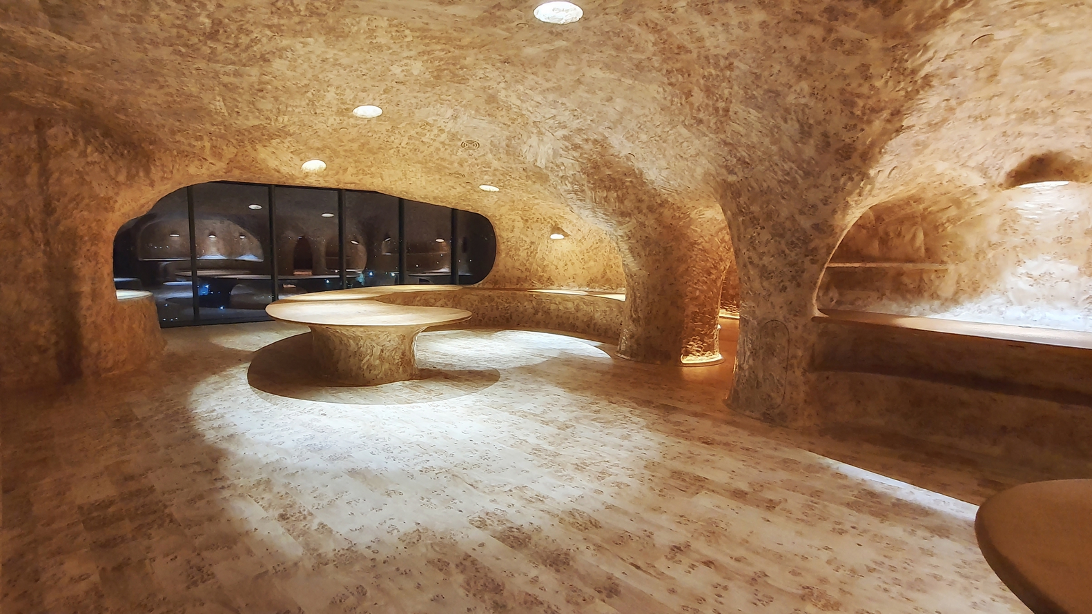 The Cave Office with the window. Photo provided by Javier Senosiain.