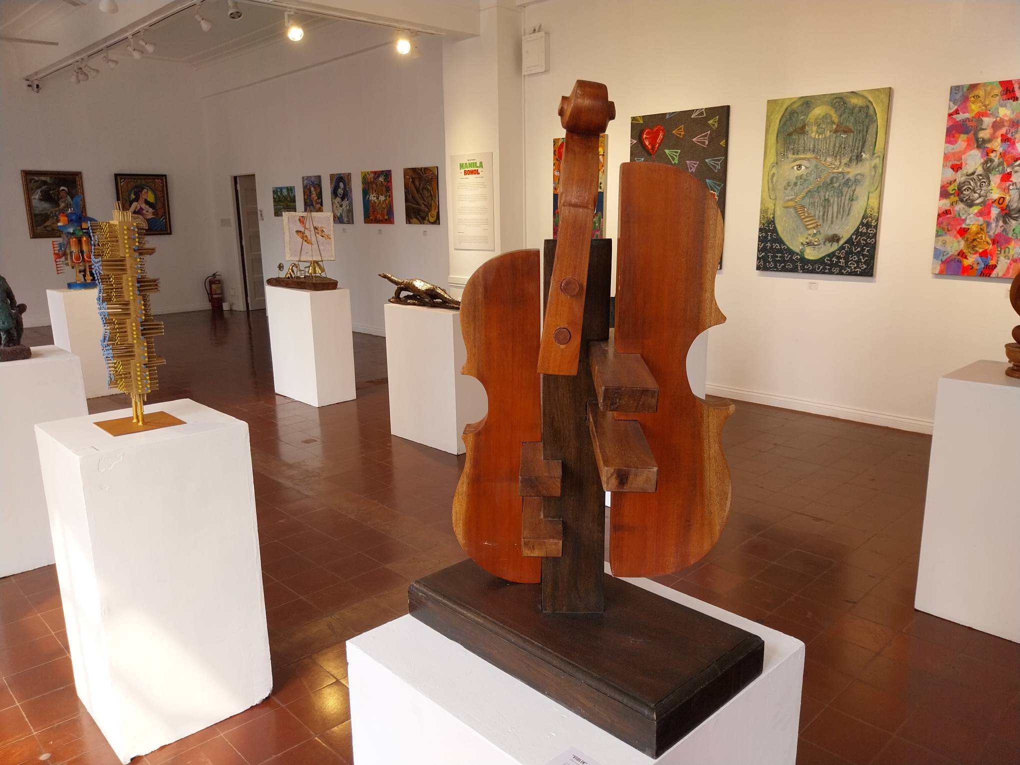 "Violin" by Glen Lumantao. Photo by Elle Yap.