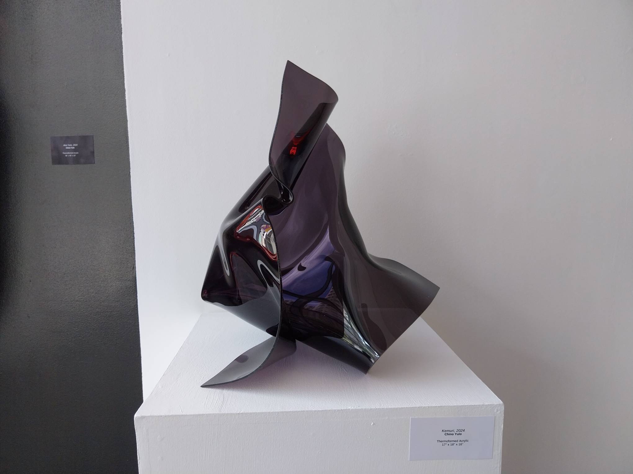 "Kemuri" by Chino Yulo. Photo by Elle Yap.