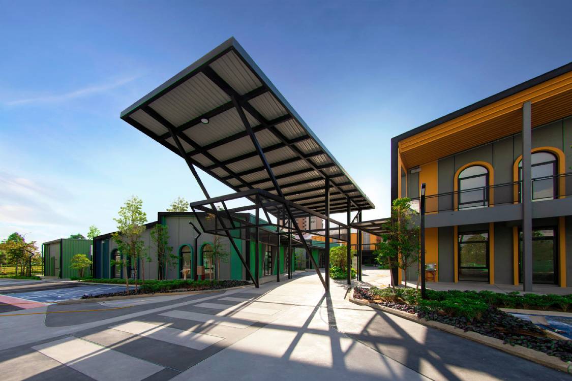 Entranceway to SAMA Square Market. Photo by Heart Patrick Photography.