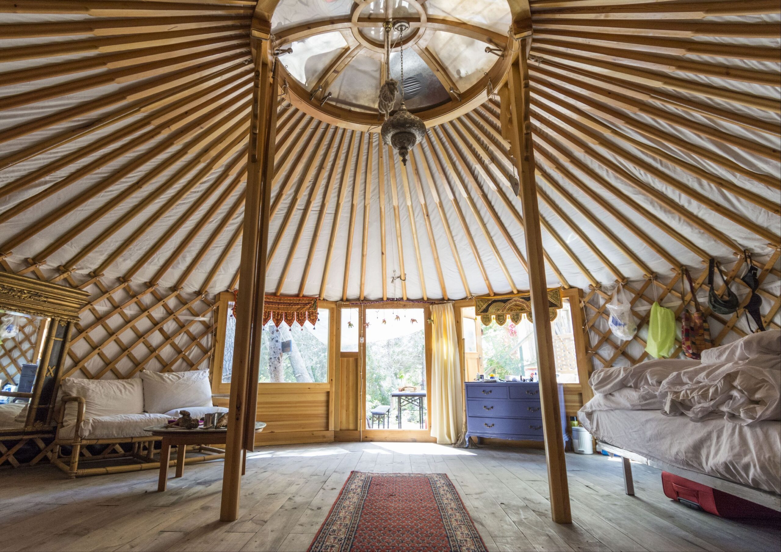 Tented Rooms: How to Design a Luxurious Whimsical Interior.