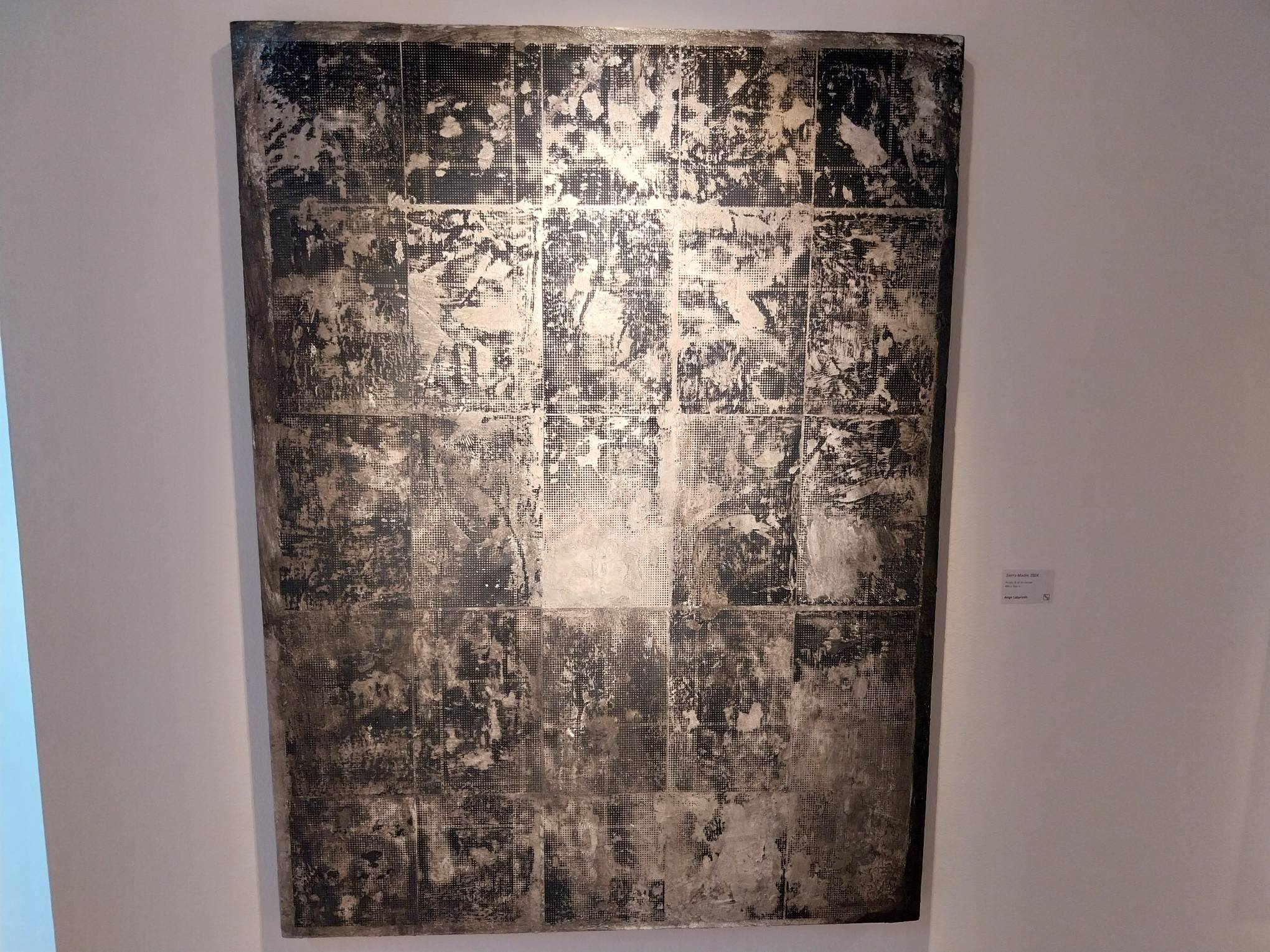 "Sierra Madre" by Ange Labyrinth. Photo by Elle Yap.