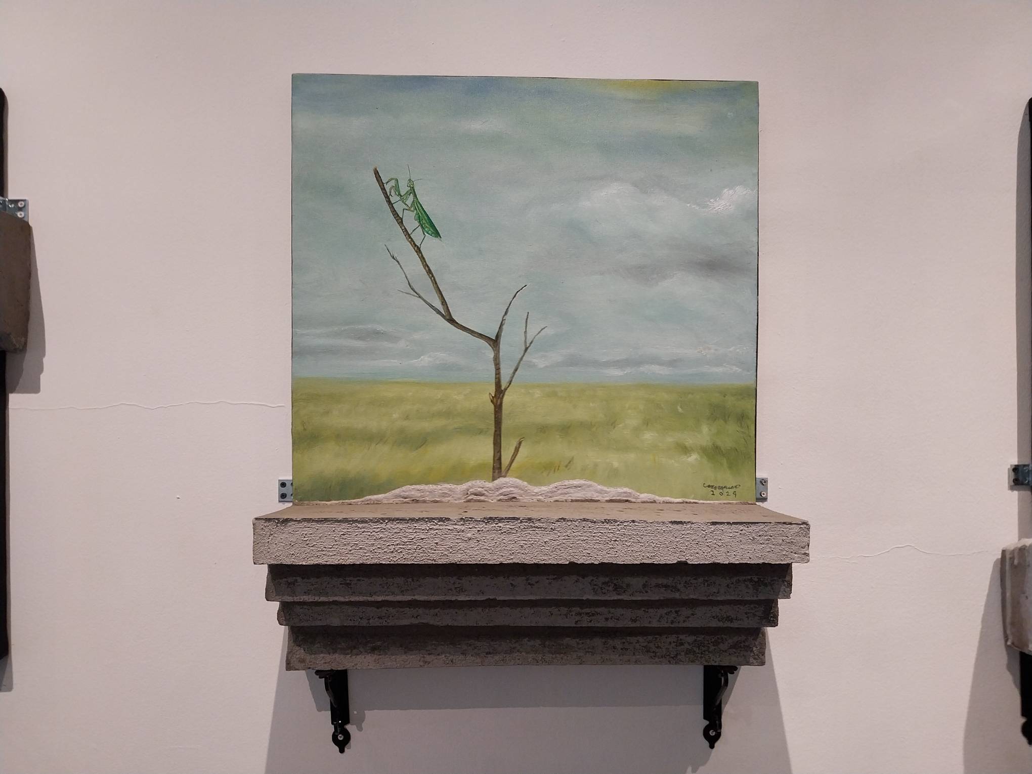 Another concrete work for "ANYAREH." Photo by Elle Yap.