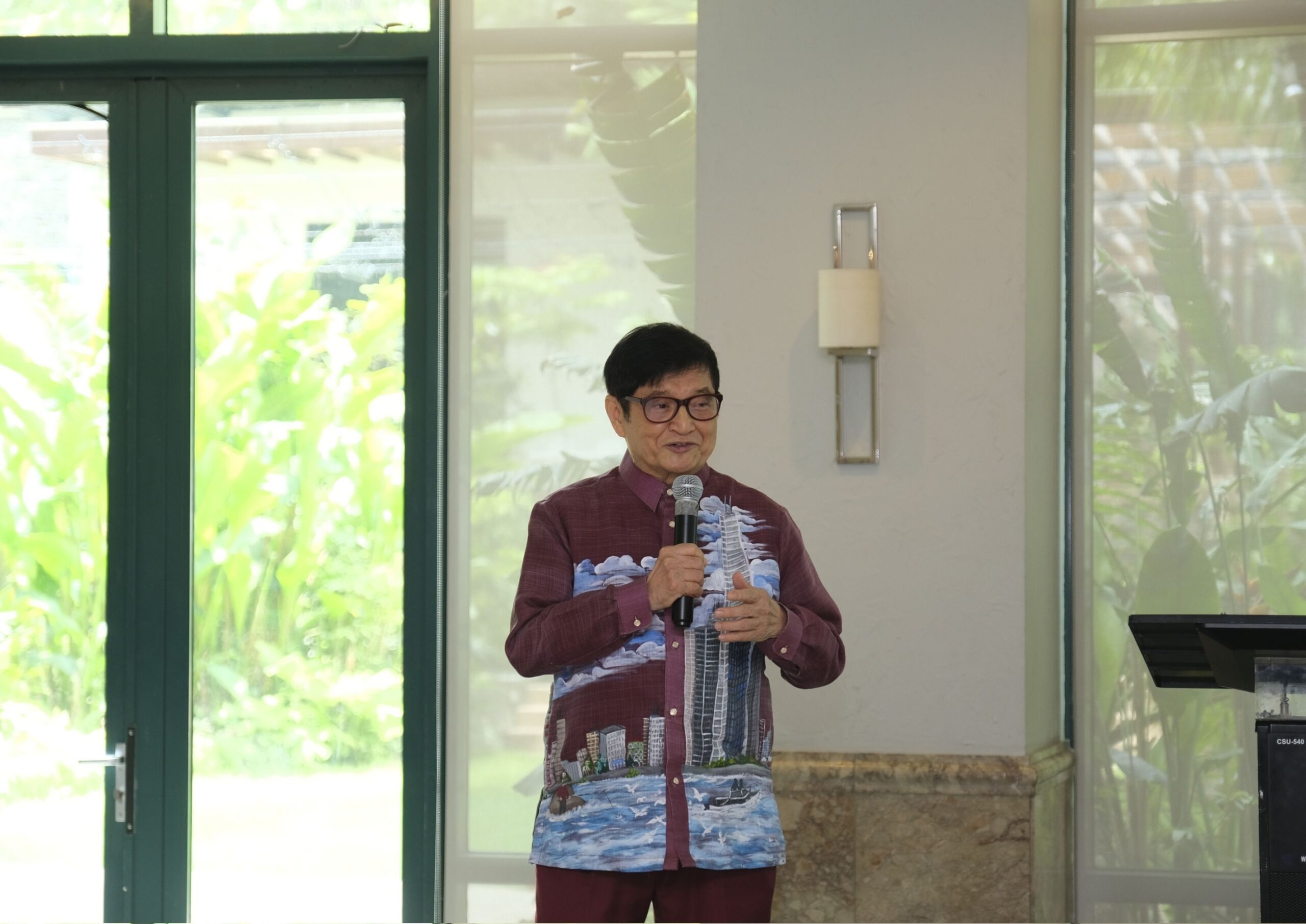 Felino "Jun" Palafox, Jr. presenting their Philippines 2050 campaign