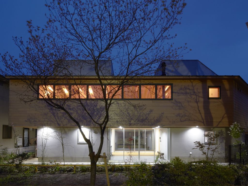 The Playhouse: Exploring a Unique Home in Yokohama by Ishikawasambo.