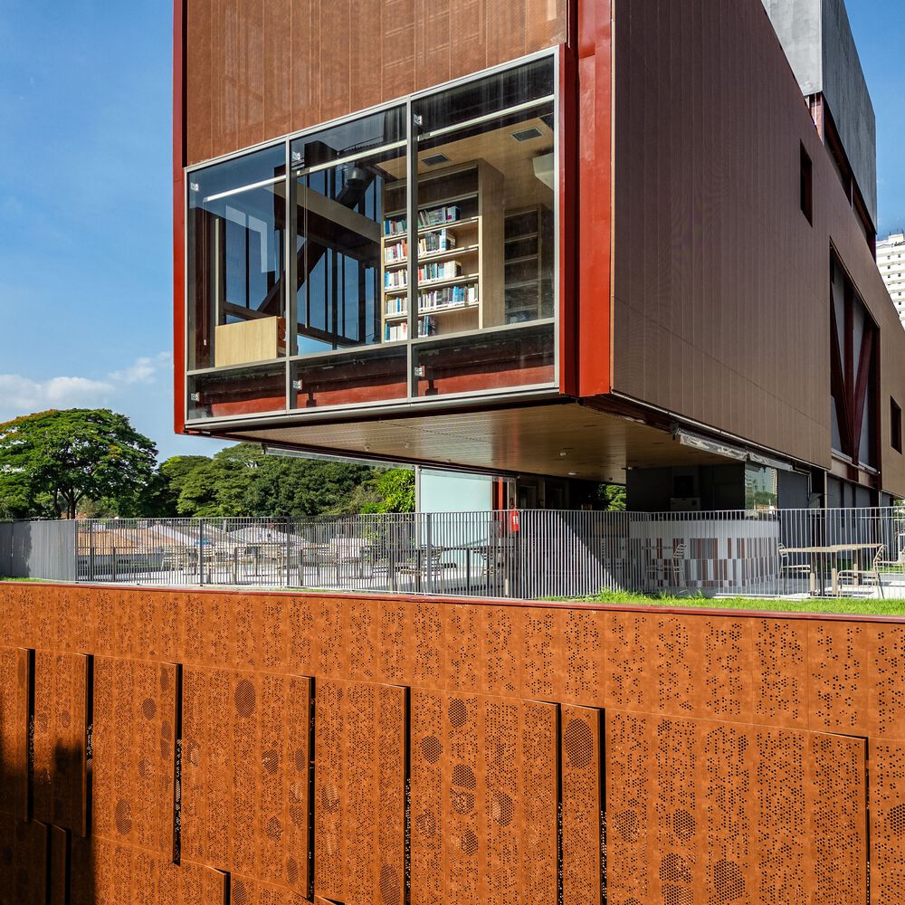 The area with the outer patio. Photo by Nelson Kon and Guilherme Pucci