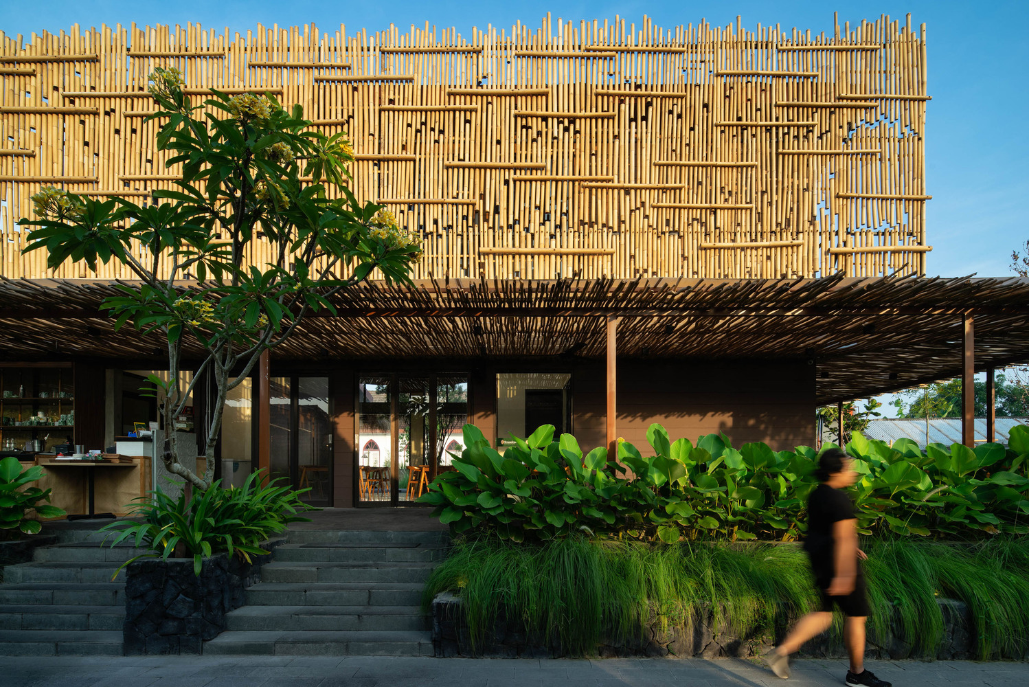 The bamboo walls in the front of the restaurant. Photo by Ukara Studio.
