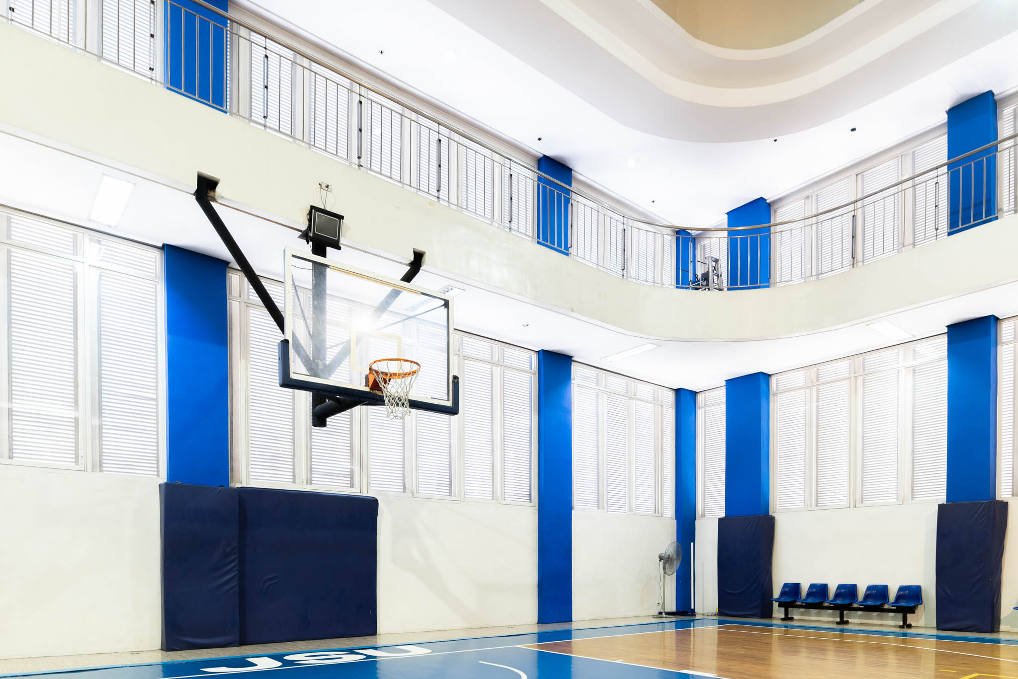 basketball court at AMOSUP building