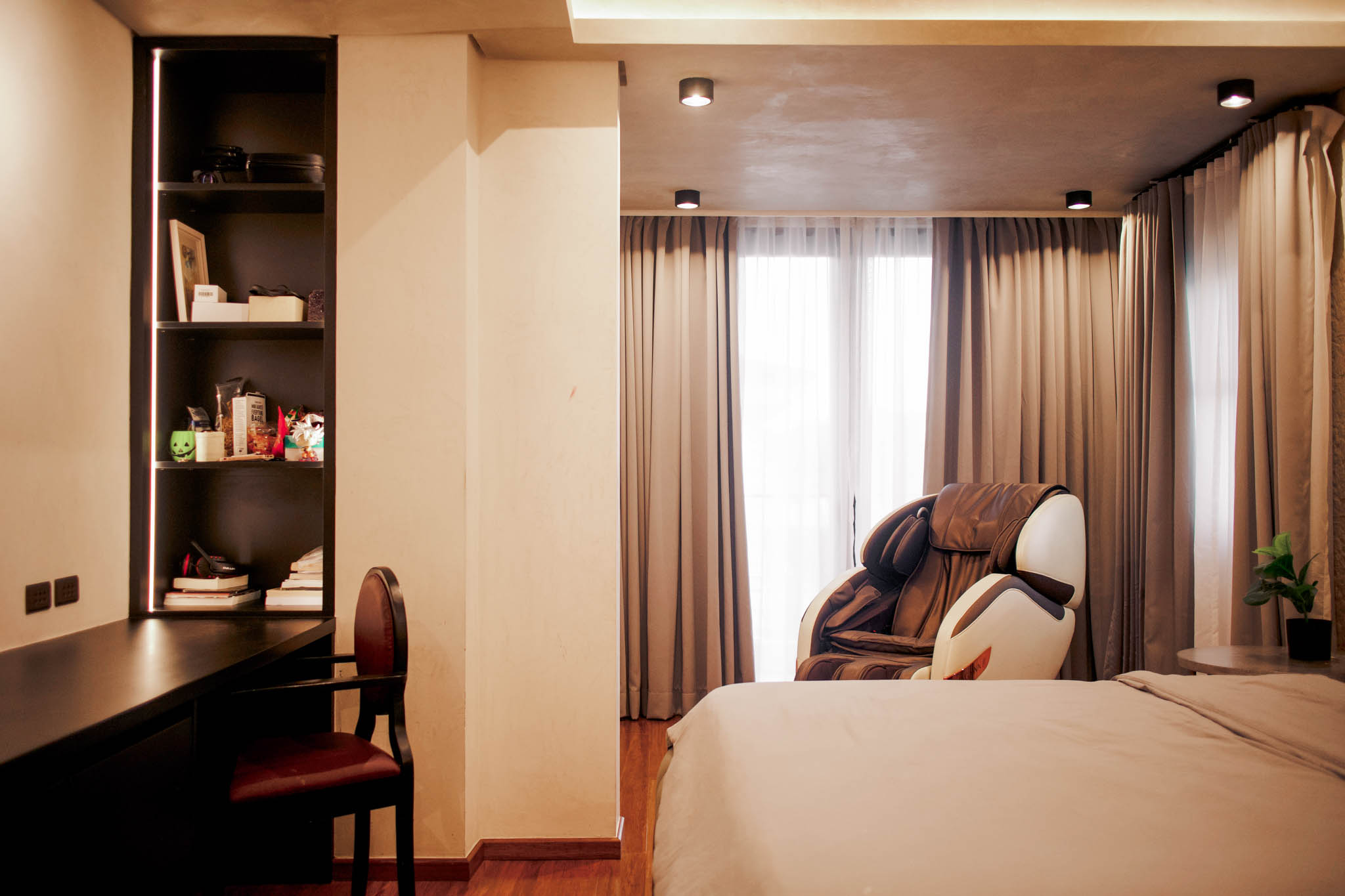 Upstairs Family Area.