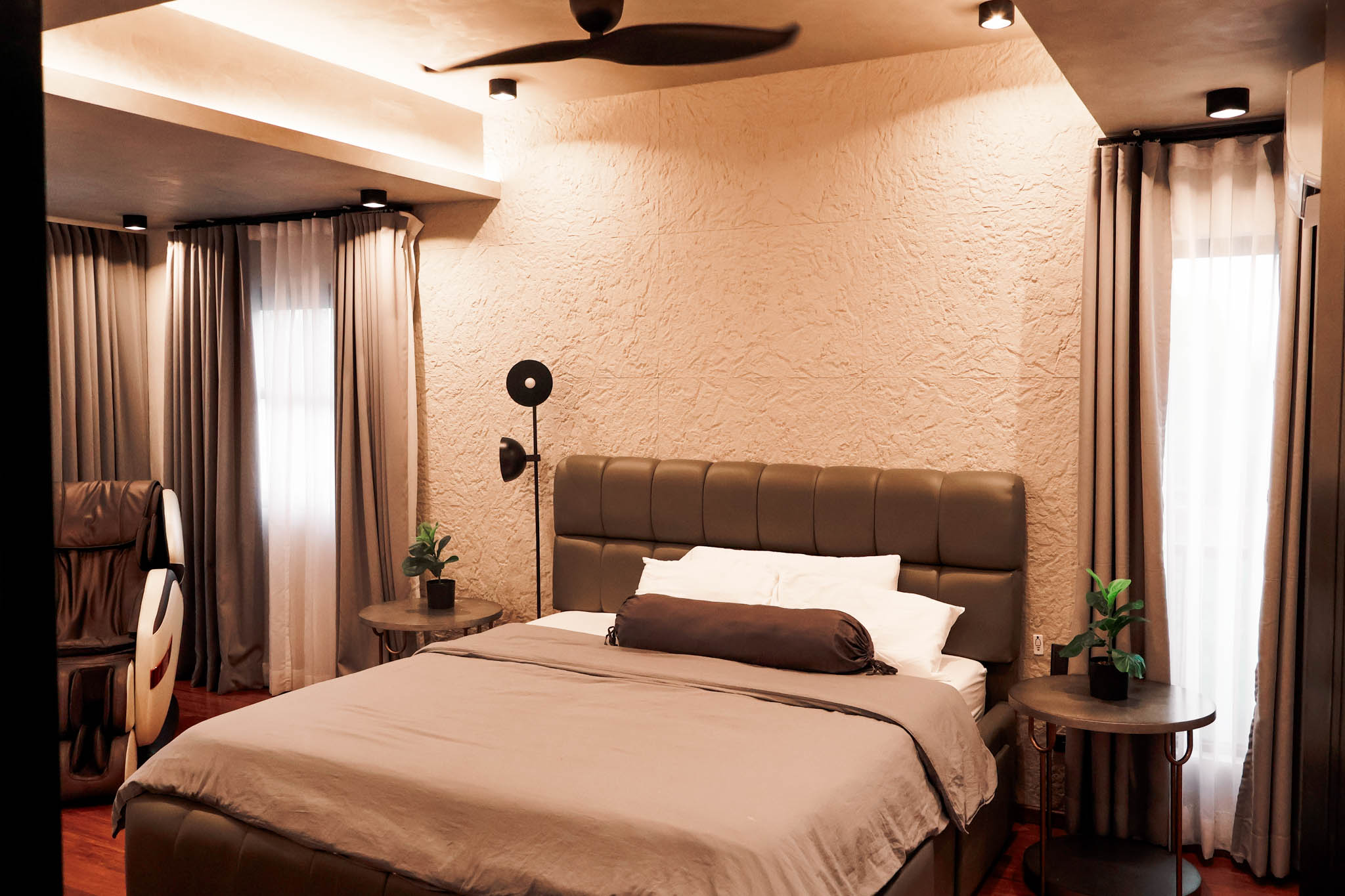 Upstairs Family Area.