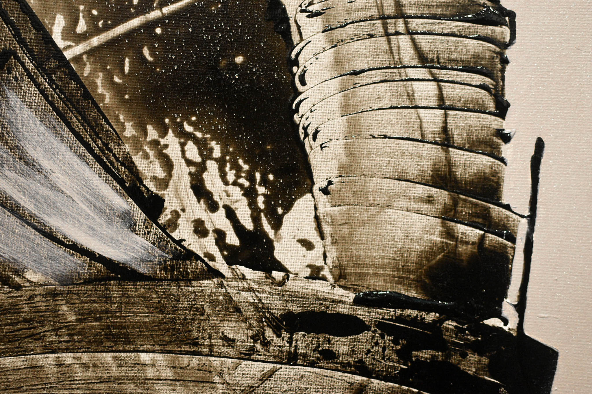 Details of Lightness; Weight 