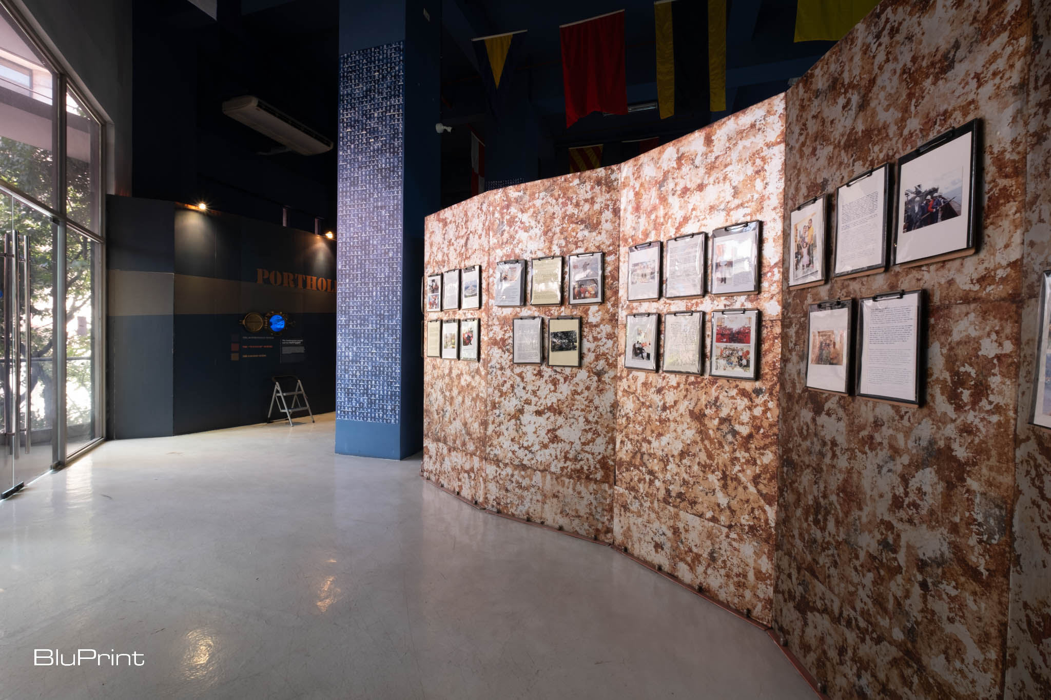 AMOSUP exhibit display