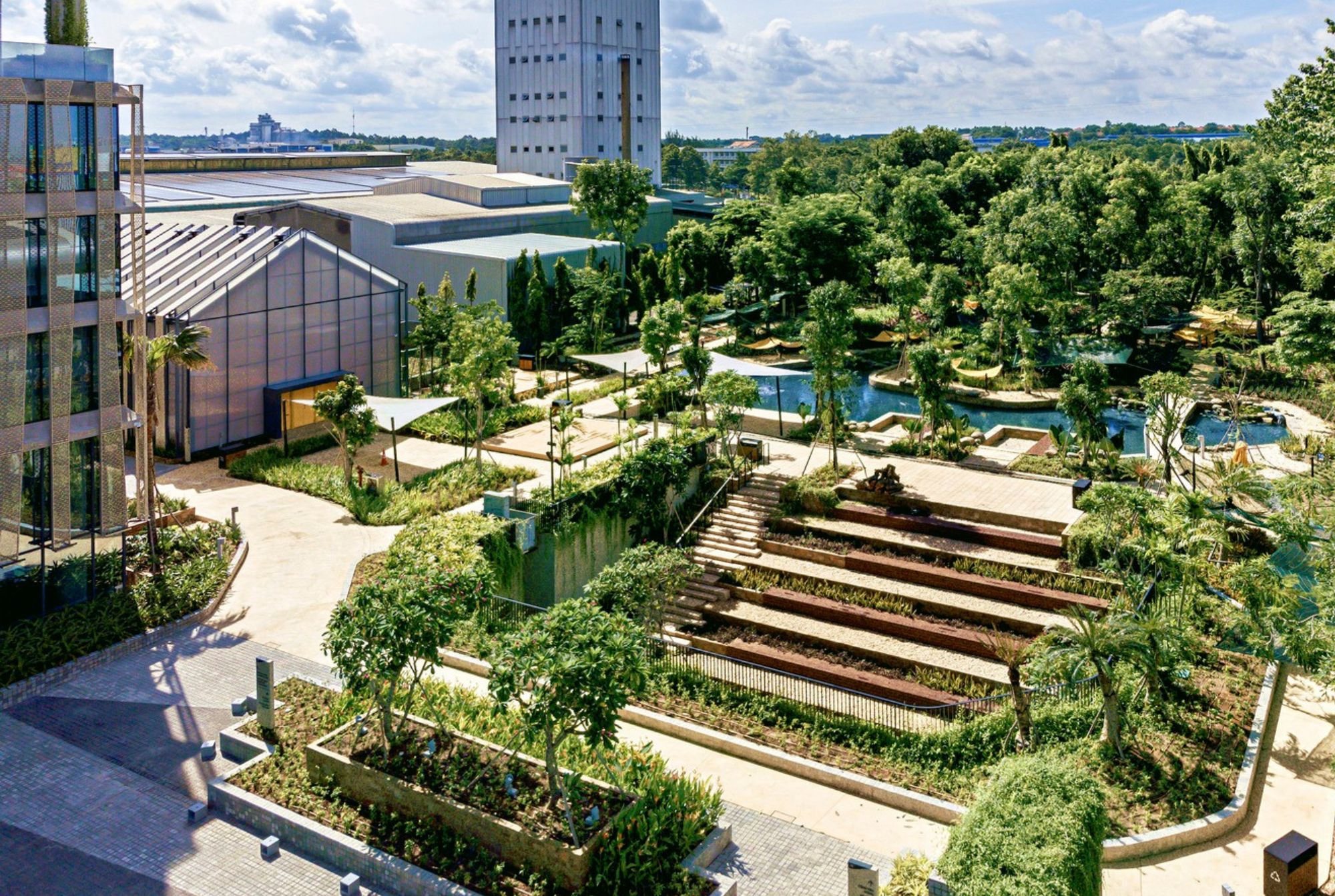 The public park area of CP Vietnam Headquarters. Photo by Trieu Chien.