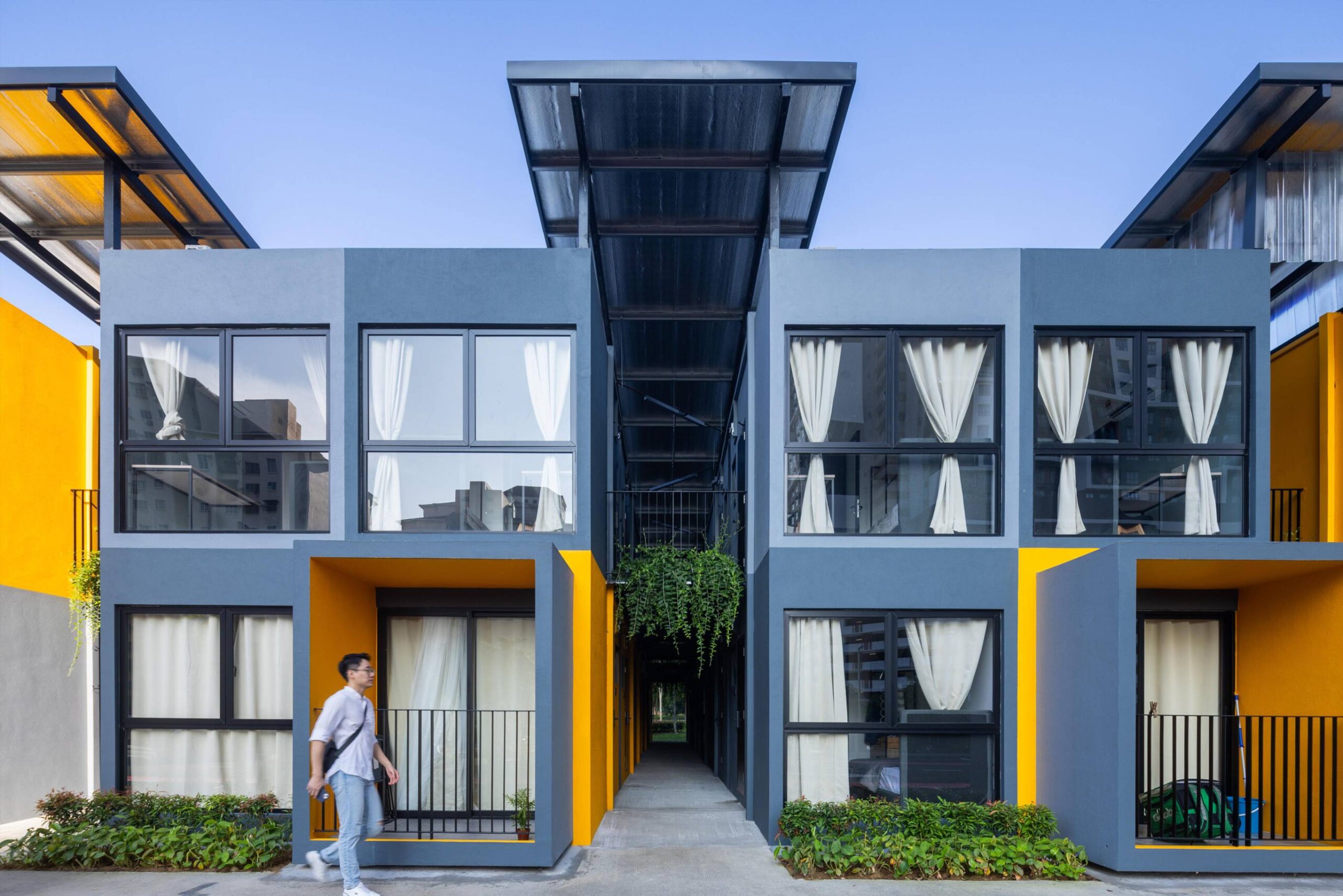 The front look of the SkyBlox Housing in Malaysia. Photo by Pixelaw Photography.