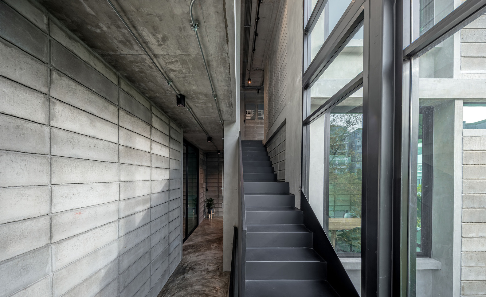 A look at the staircase of the building. Photo by Witsawarut Kekinna.