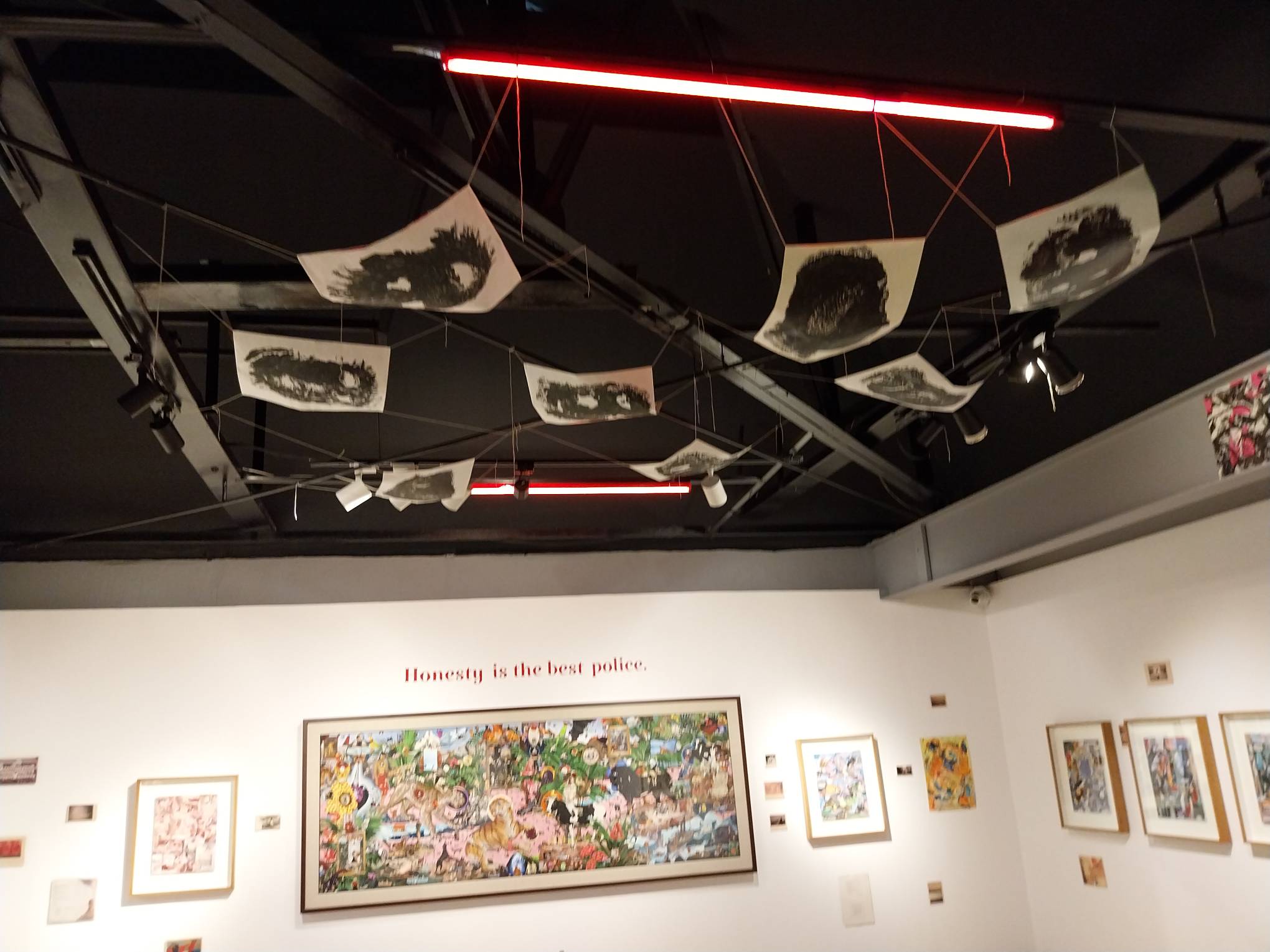 The ceiling works as seen from standing upright.