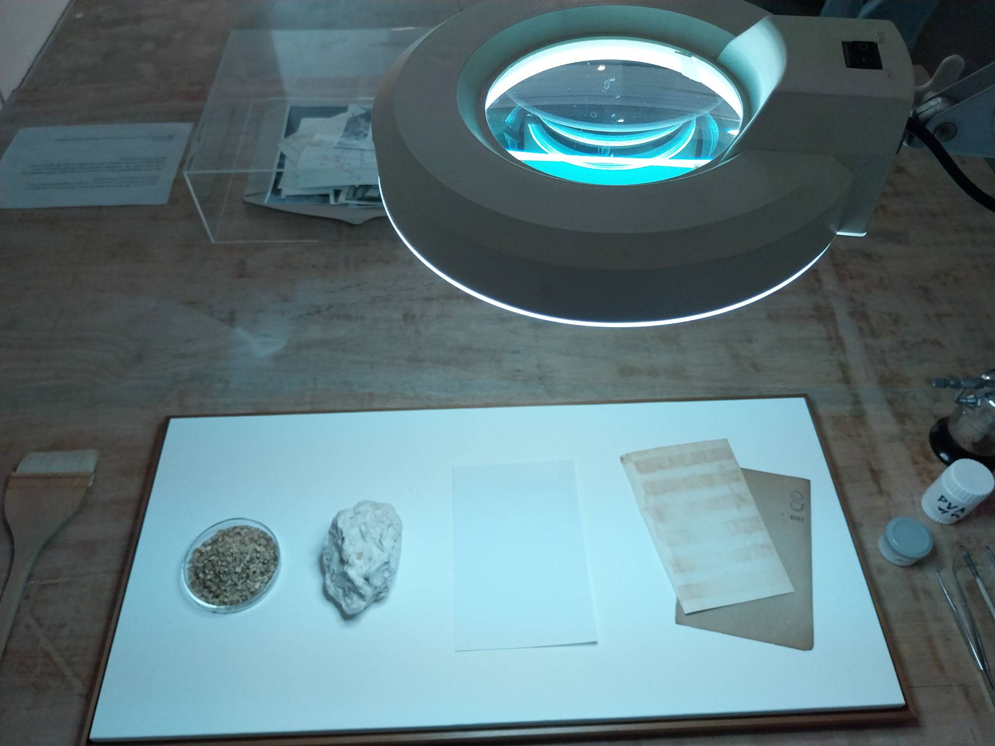 High view of the table with the tools. Photo by Elle Yap.