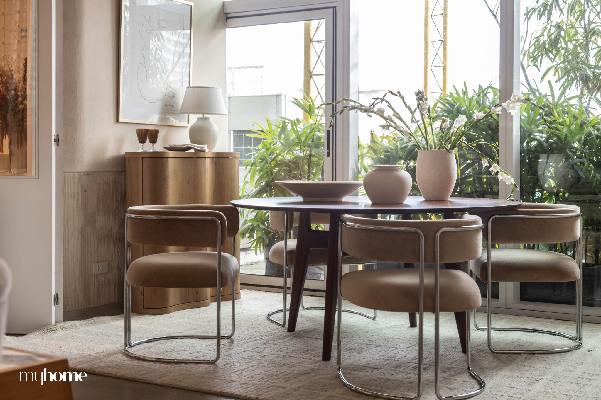 A Perfect Match: Crate and Barrel and Vania Romoff.