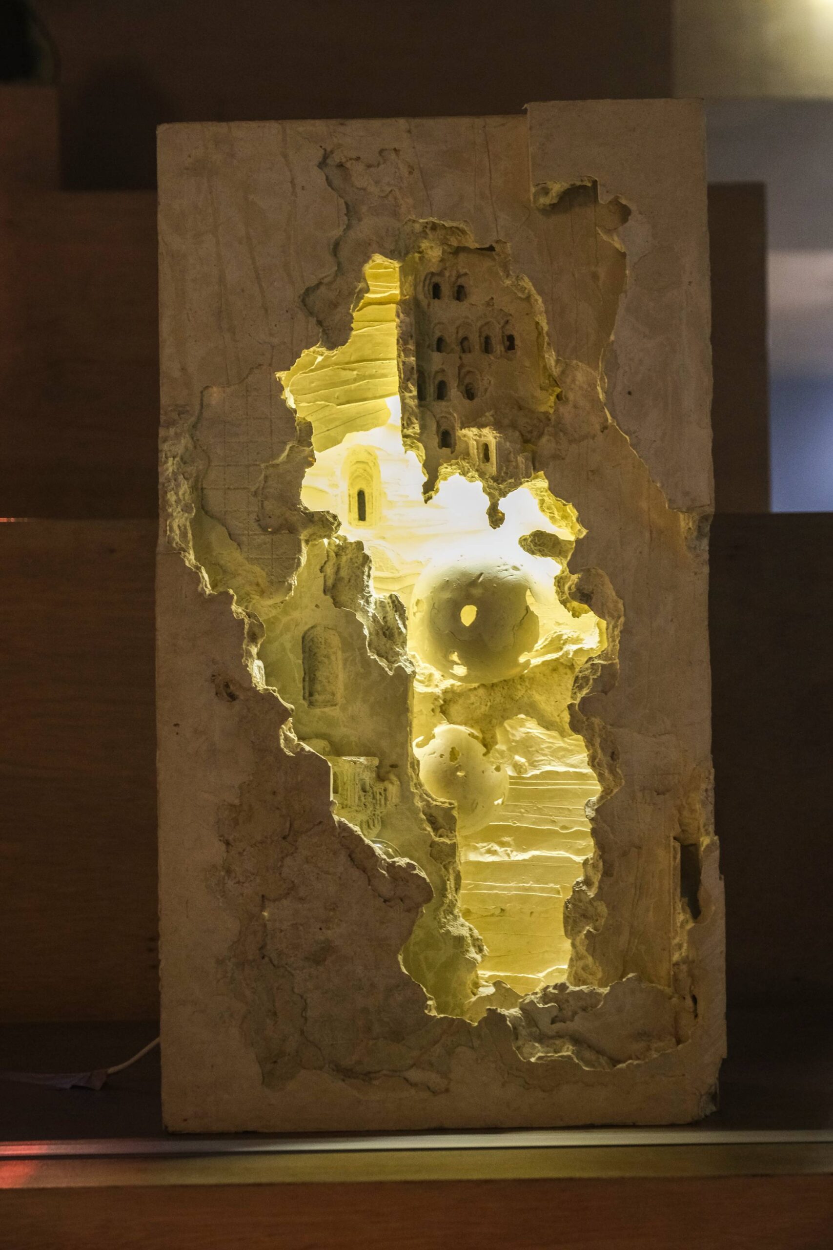 Ioannis Sicuya’s “Between the Cracks" lamp design. Photo by Ed Simon.