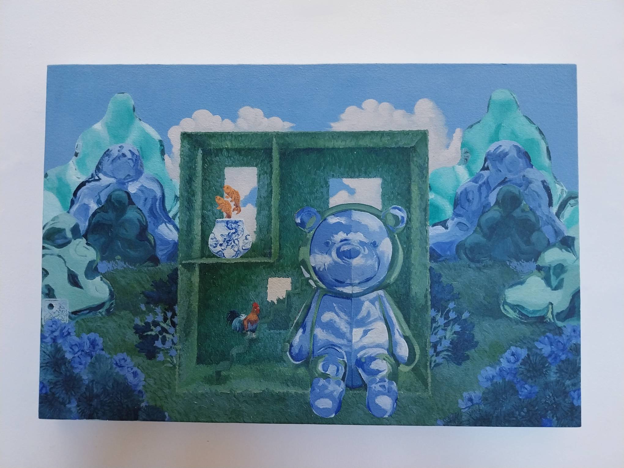 One of Patty Py's metallic teddy bear paintings.