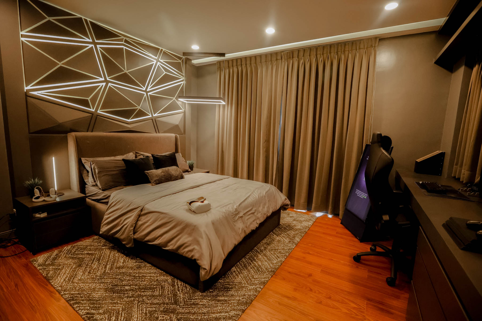 Individualized Upper Floor.