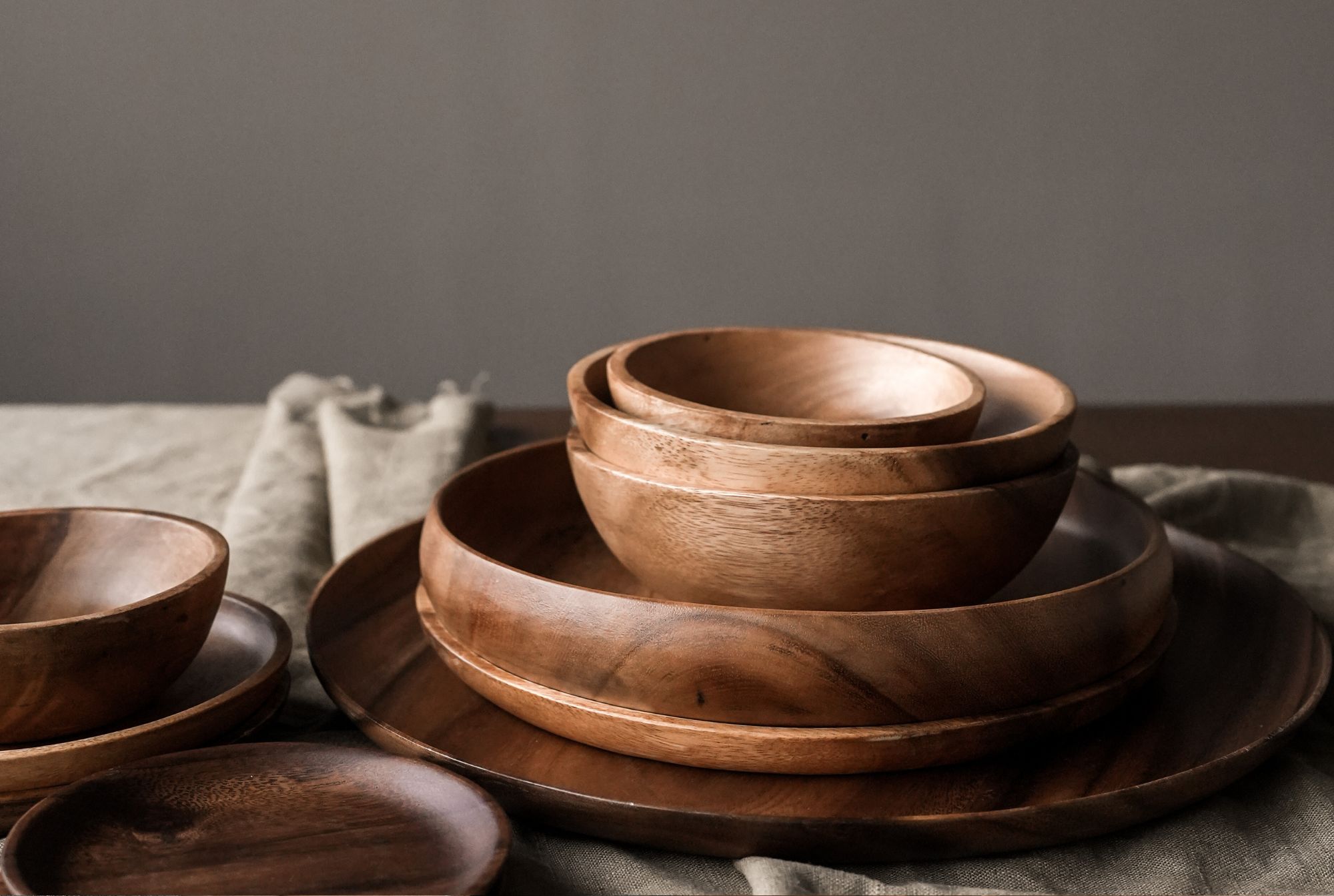 Tablescape Ideas from Kultura for Sustainable Thanksgiving.