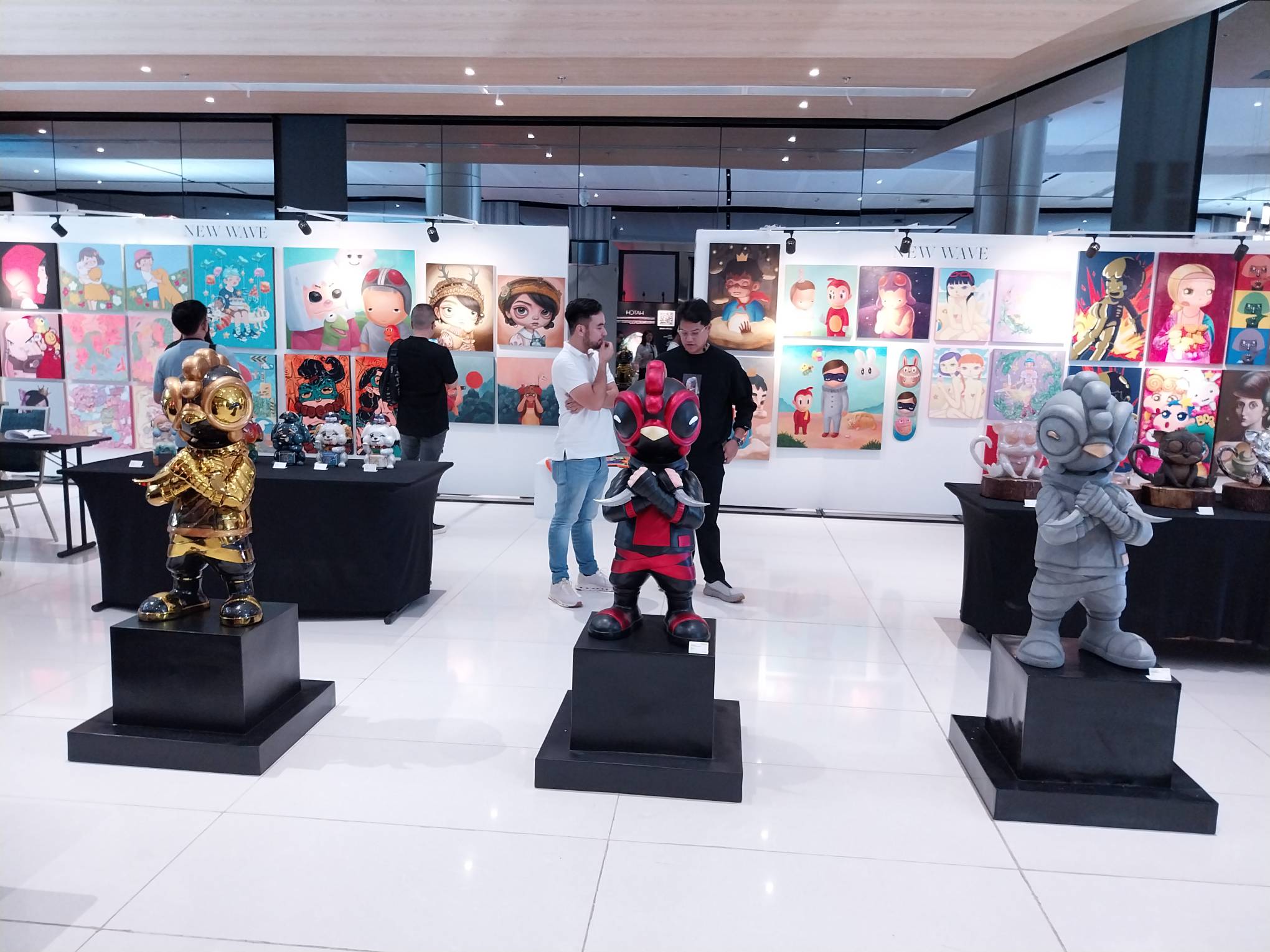 Multiple toy sculptures at Manila'Bang Show 2024.