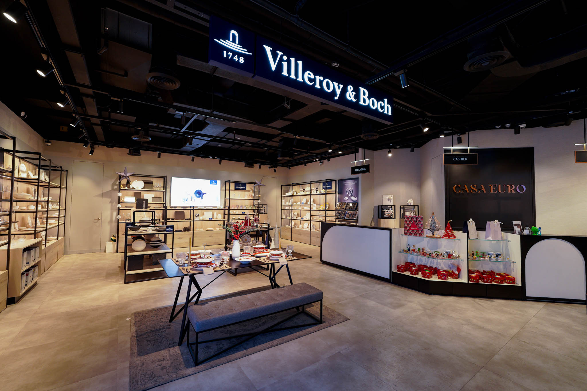 Inside the New Casa Euro Store.