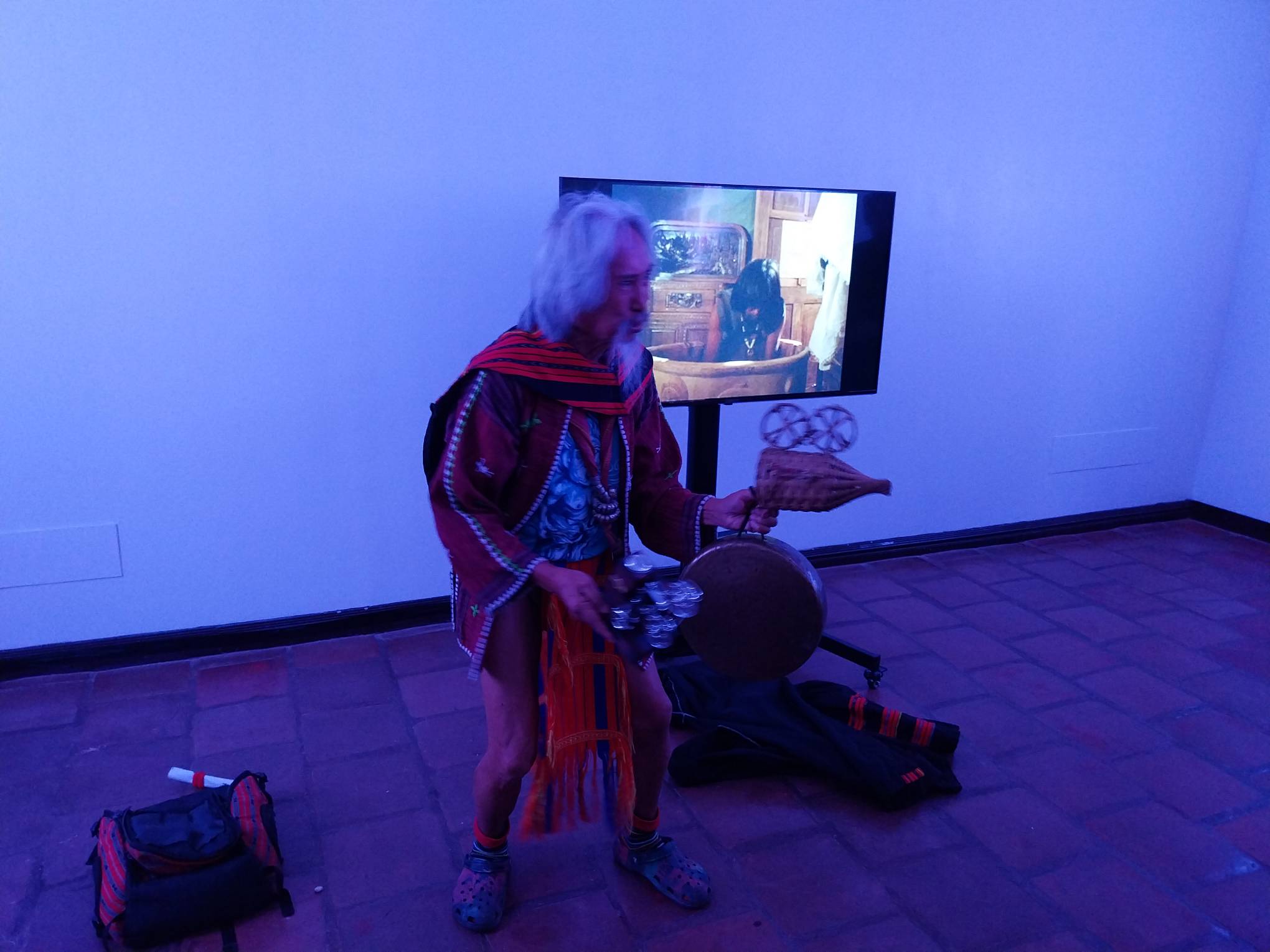 A bamboo camera in the hands of Kidlat Tahimik.