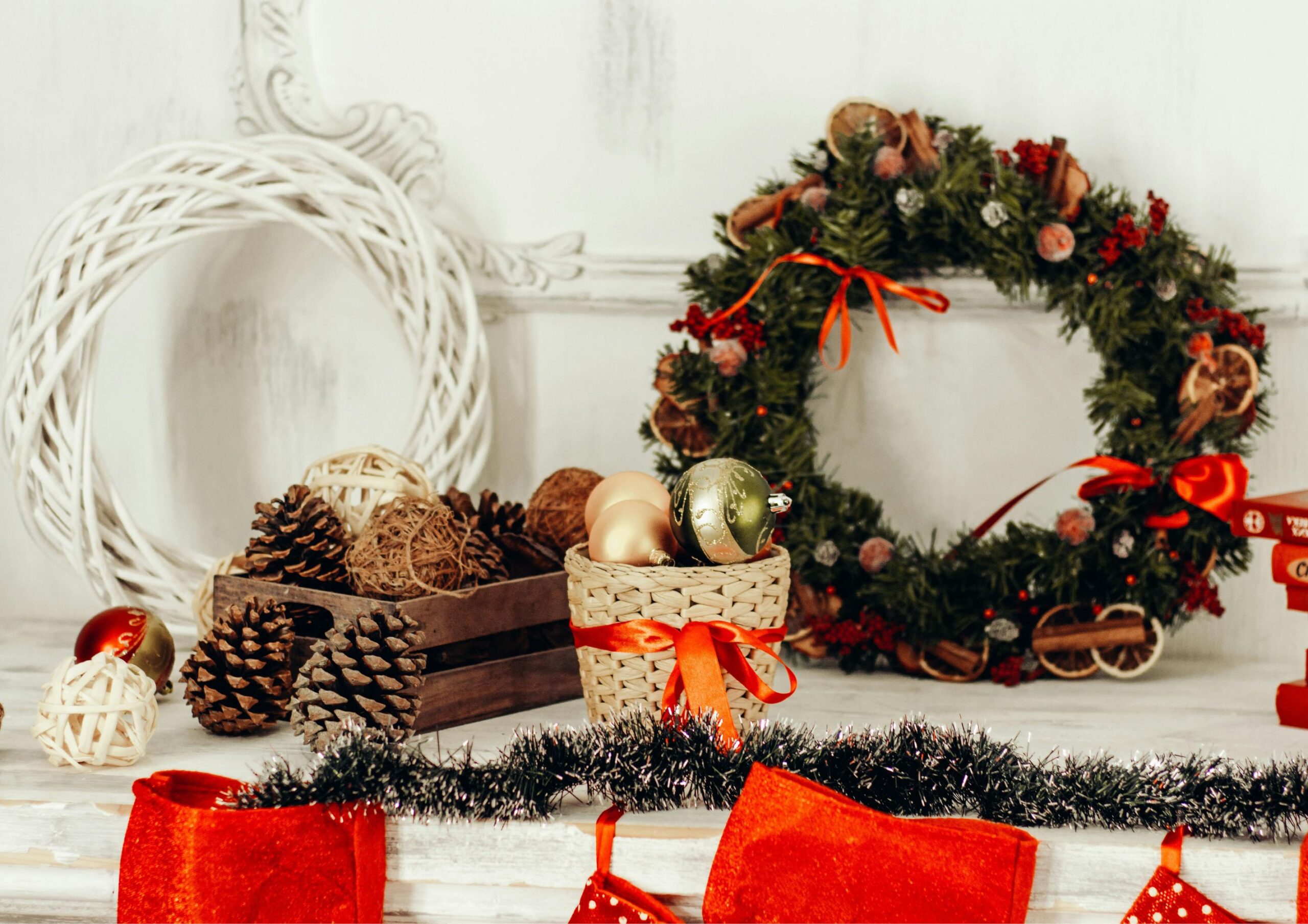 Classic Christmas Themes That Will Always Fill Your Home with Holiday Spirit.