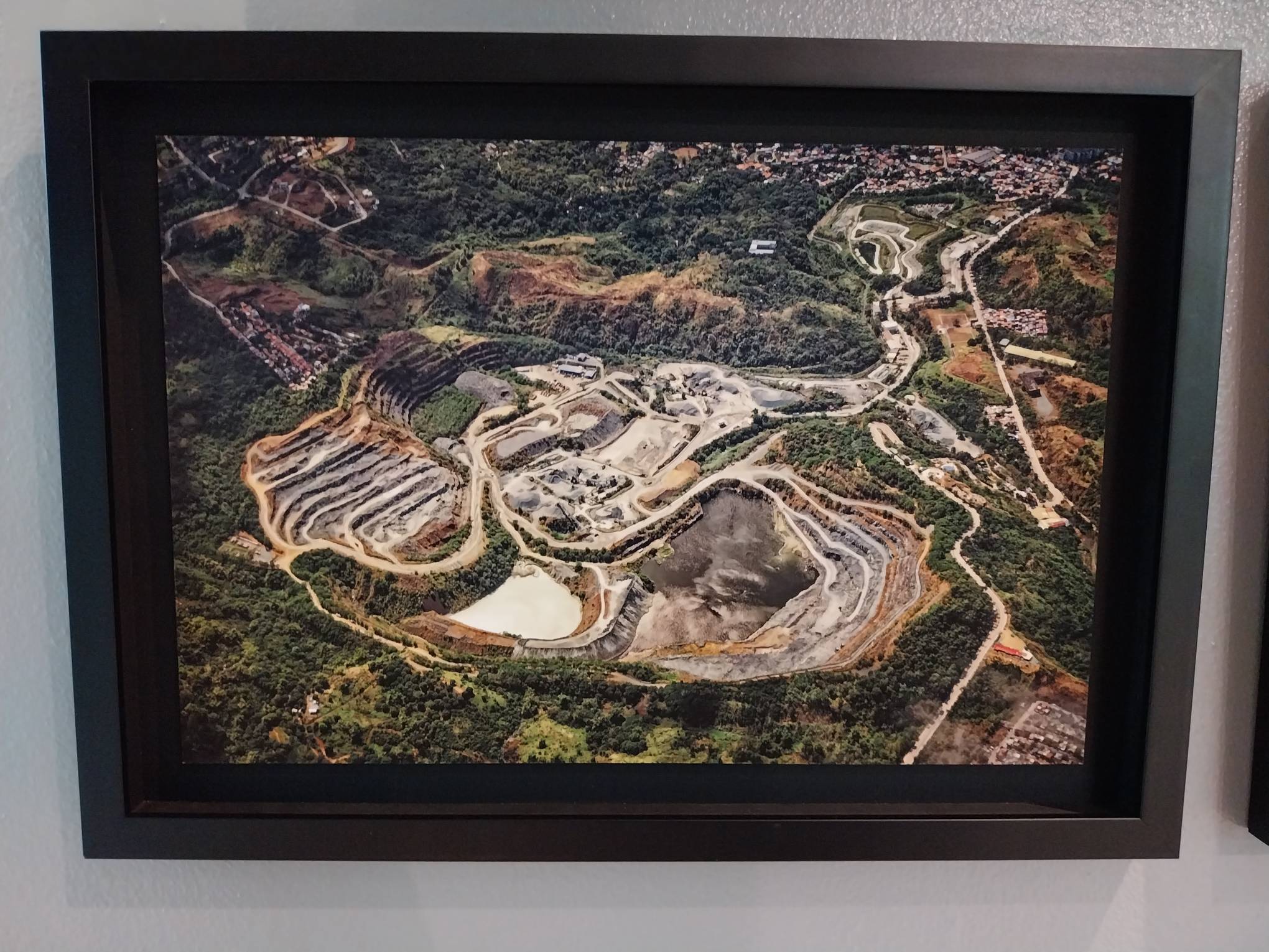 Effy Calingao's "Ere."