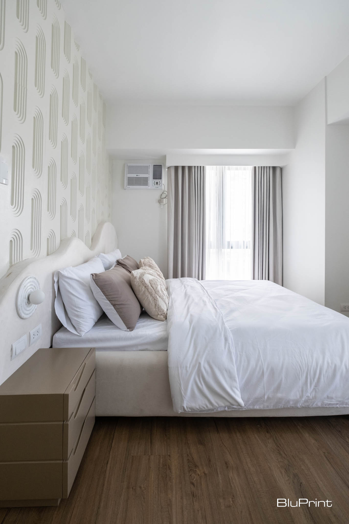 Project 223: A Modern Condo’s Hourglass-Inspired Design.