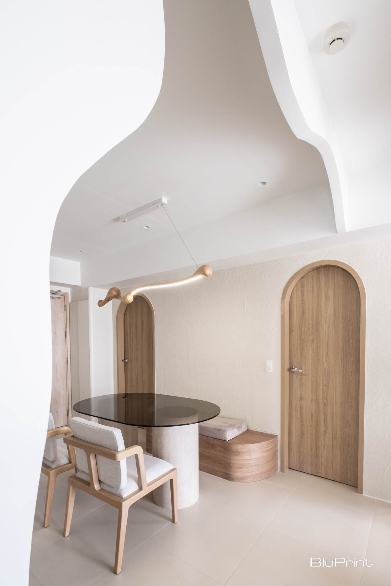 Project 223: A Modern Condo’s Hourglass-Inspired Design.