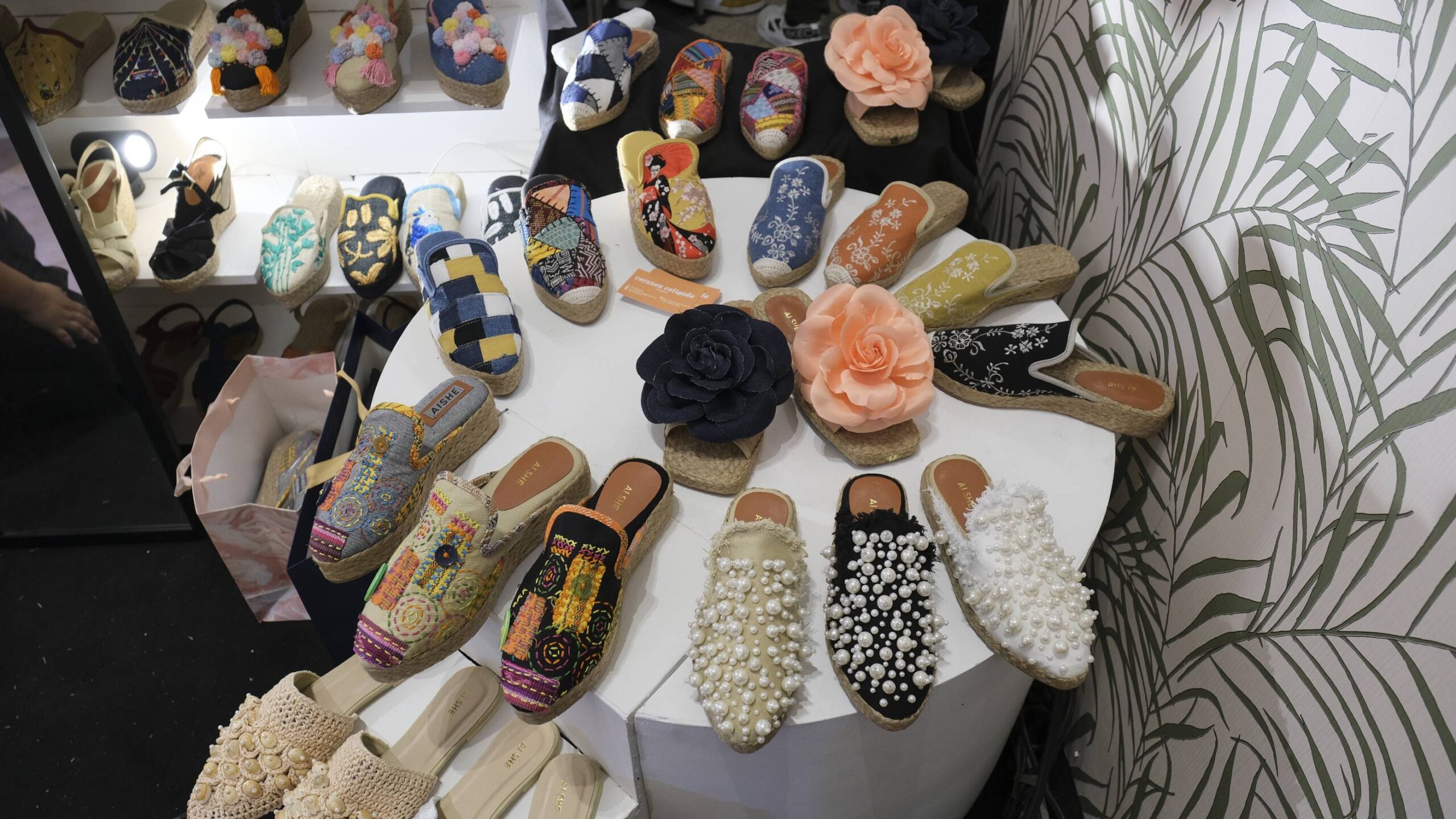 An assortment of shoes shown at ArteFino 2025.