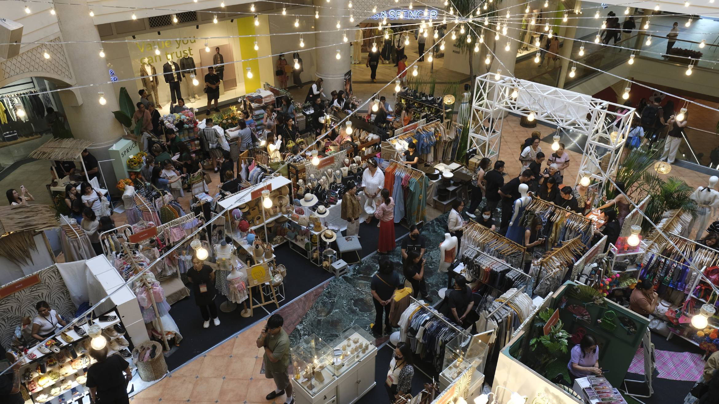 The ArteFino Resort 2025 pop-up at Power Plant Mall.