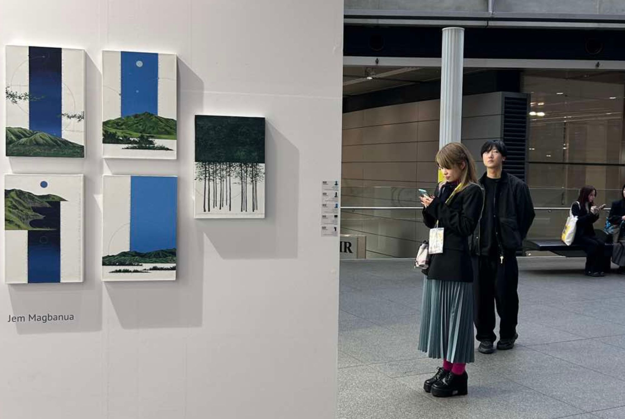 The exhibition of Galerie Stephanie at Art Fair Tokyo.