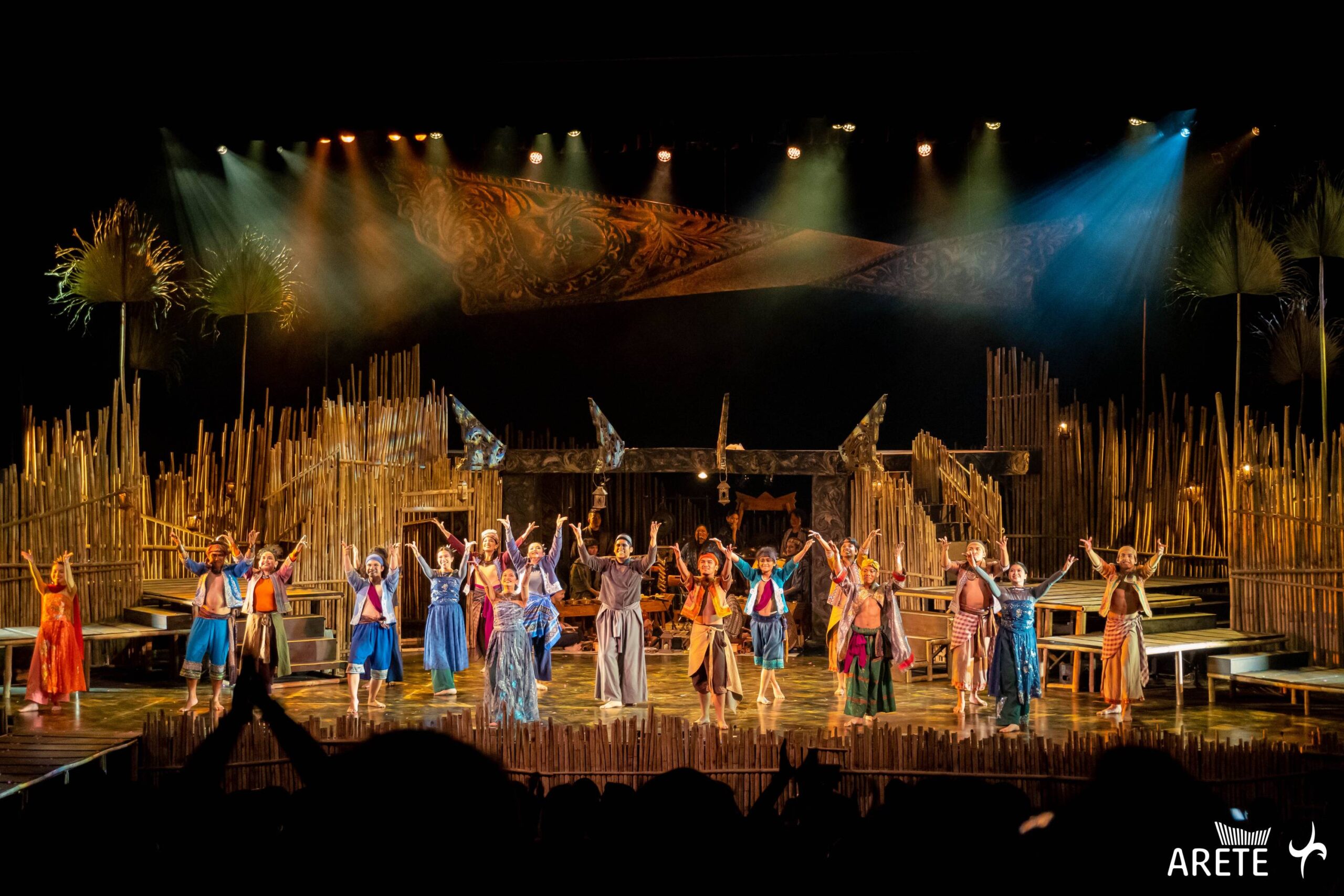 The "Sintang Dalisay" set during a performance. Photo by Jules Ballaran.