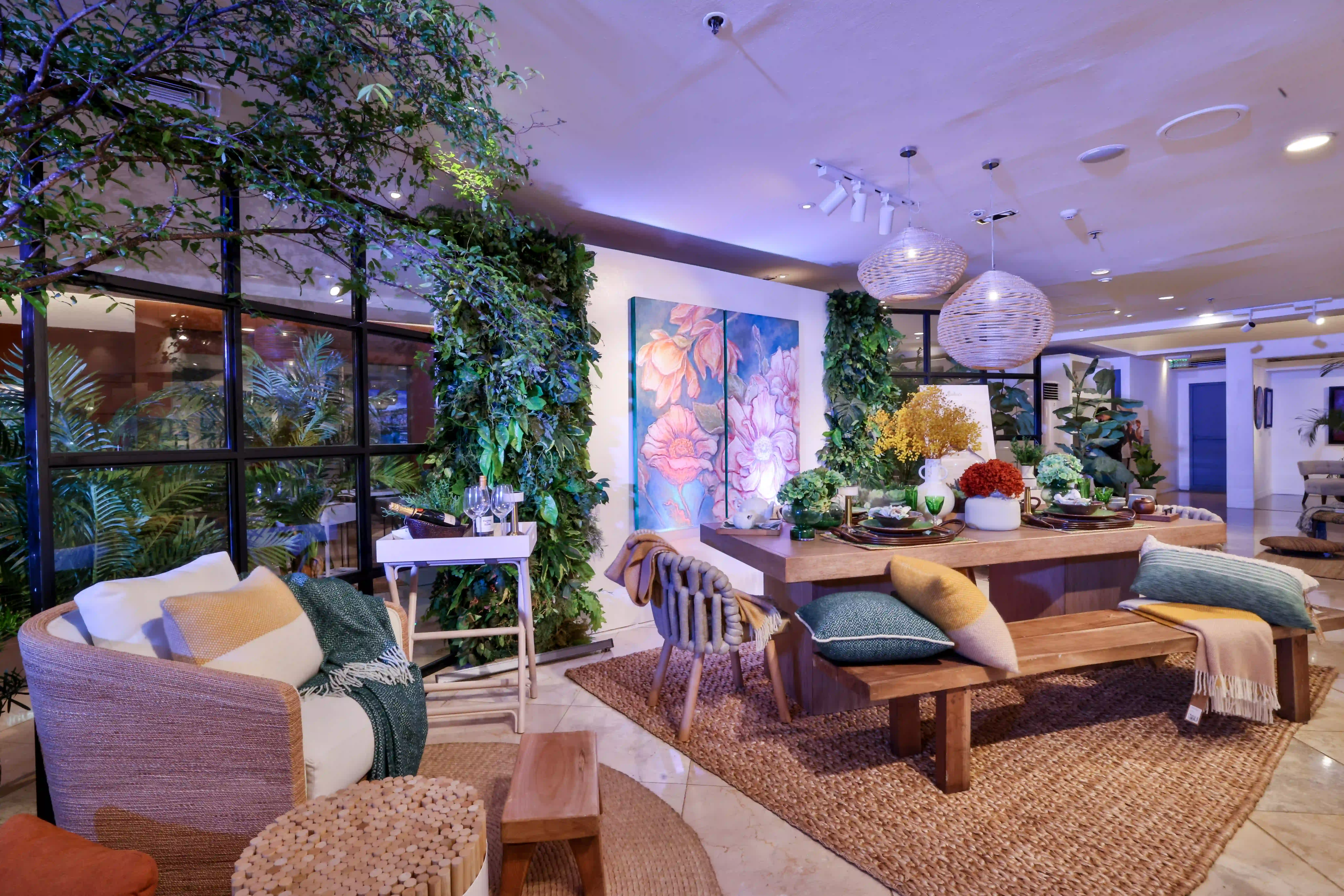 Ann Dee Santiago for the Rustan's Designers' Circle 2025.