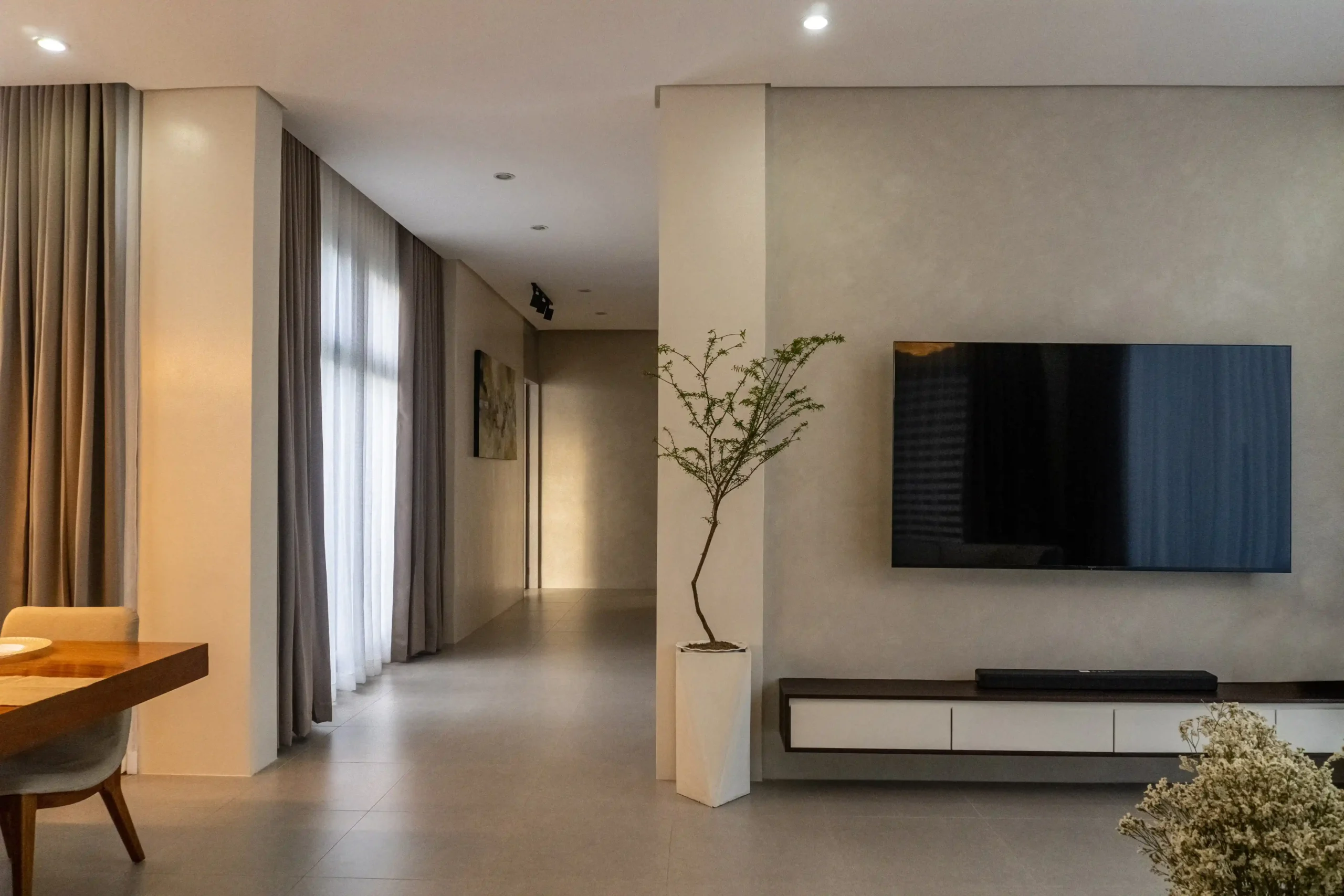 The Aeris: A Floating Cube House Made for the Millennial Aesthetic.