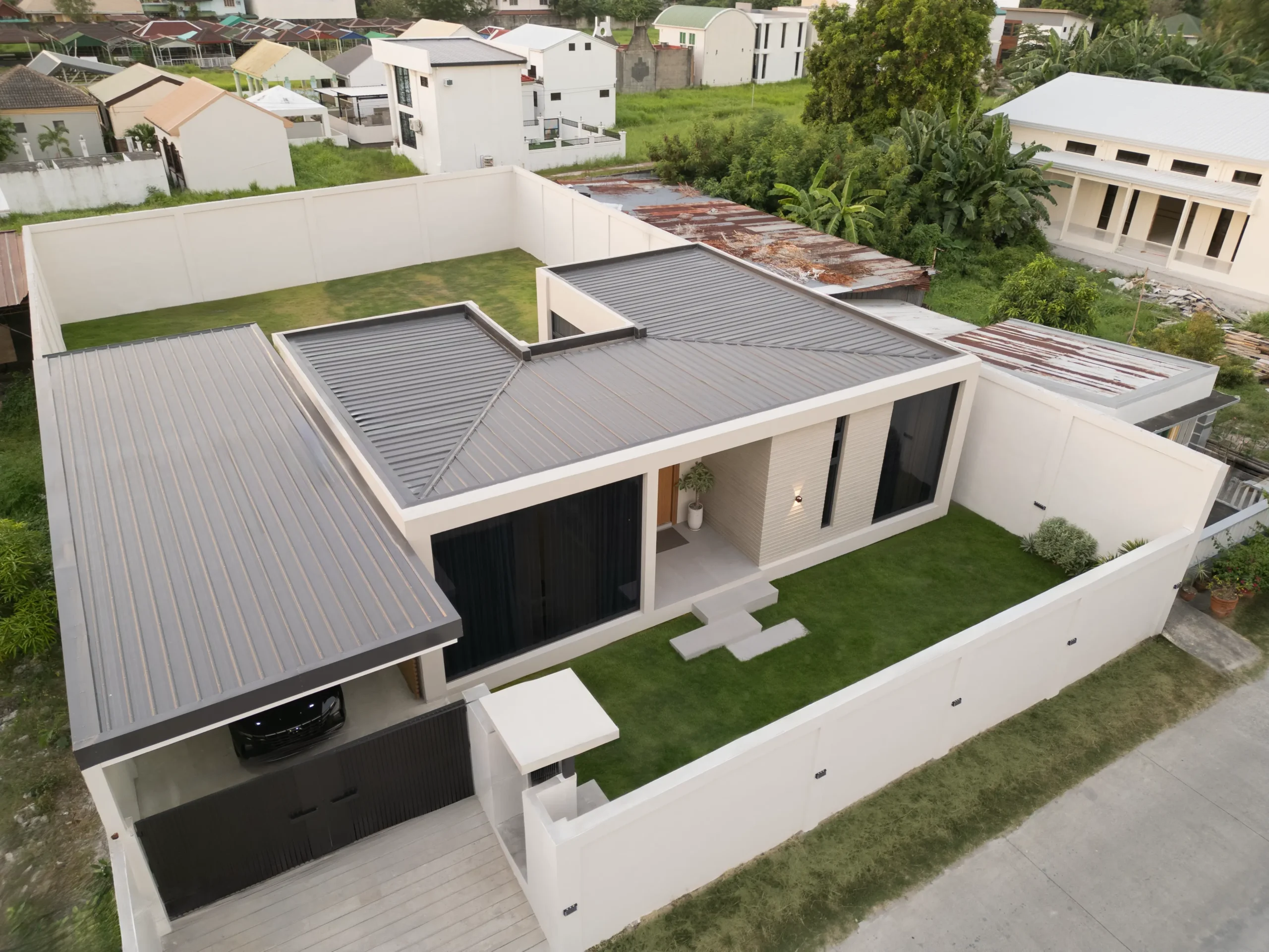 The Aeris: A Floating Cube House Made for the Millennial Aesthetic.